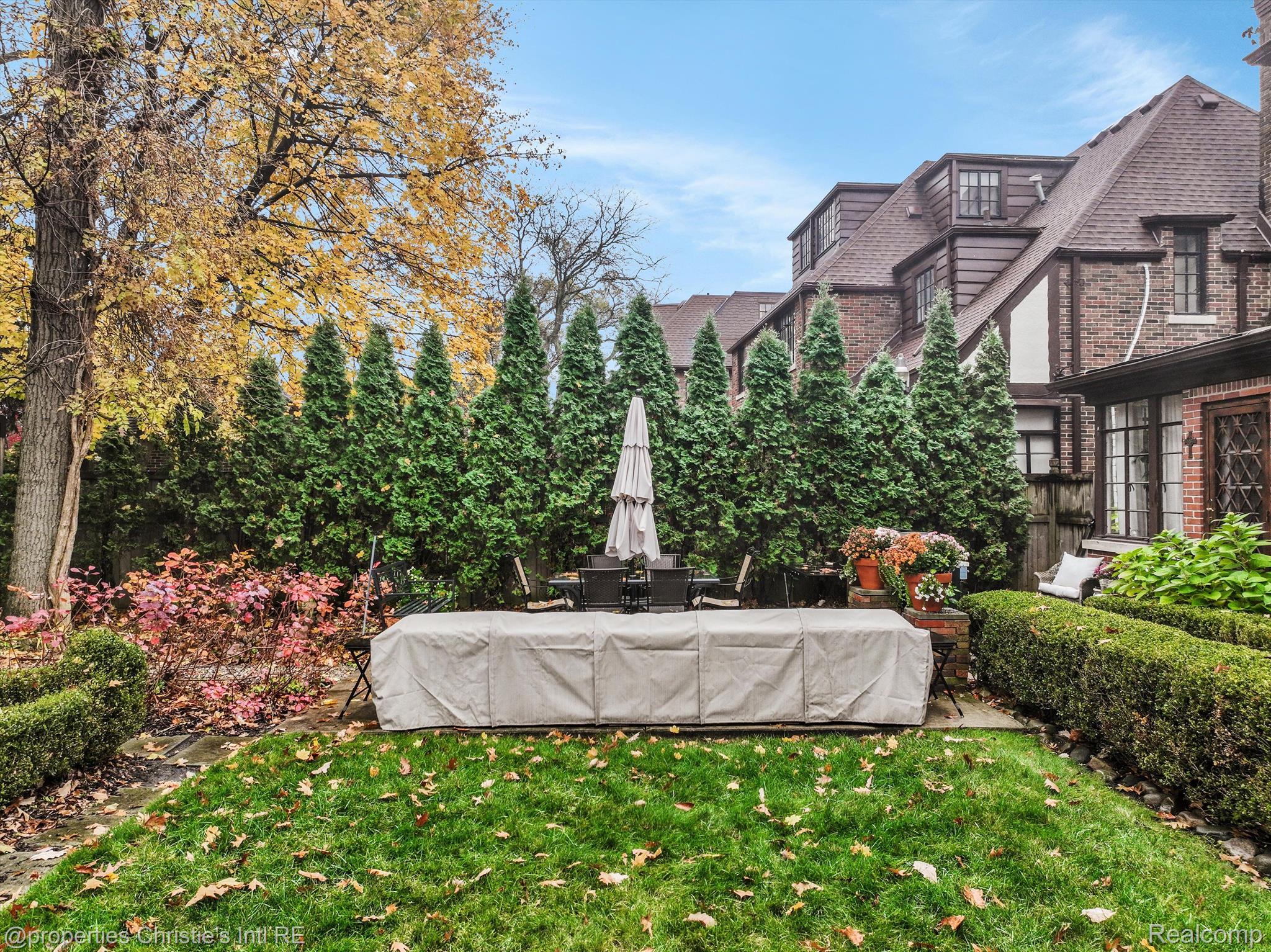 19232 Berkeley Road