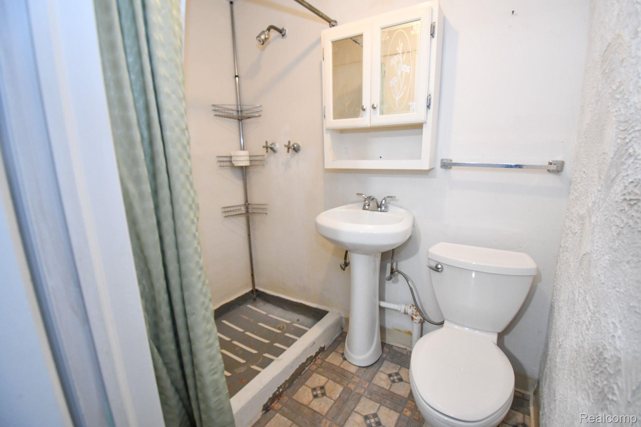 3545 SHERBOURNE Road