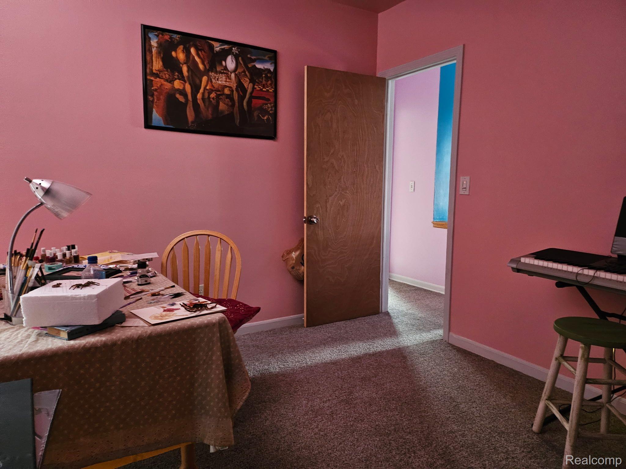 1615 FAIRCOURT Street