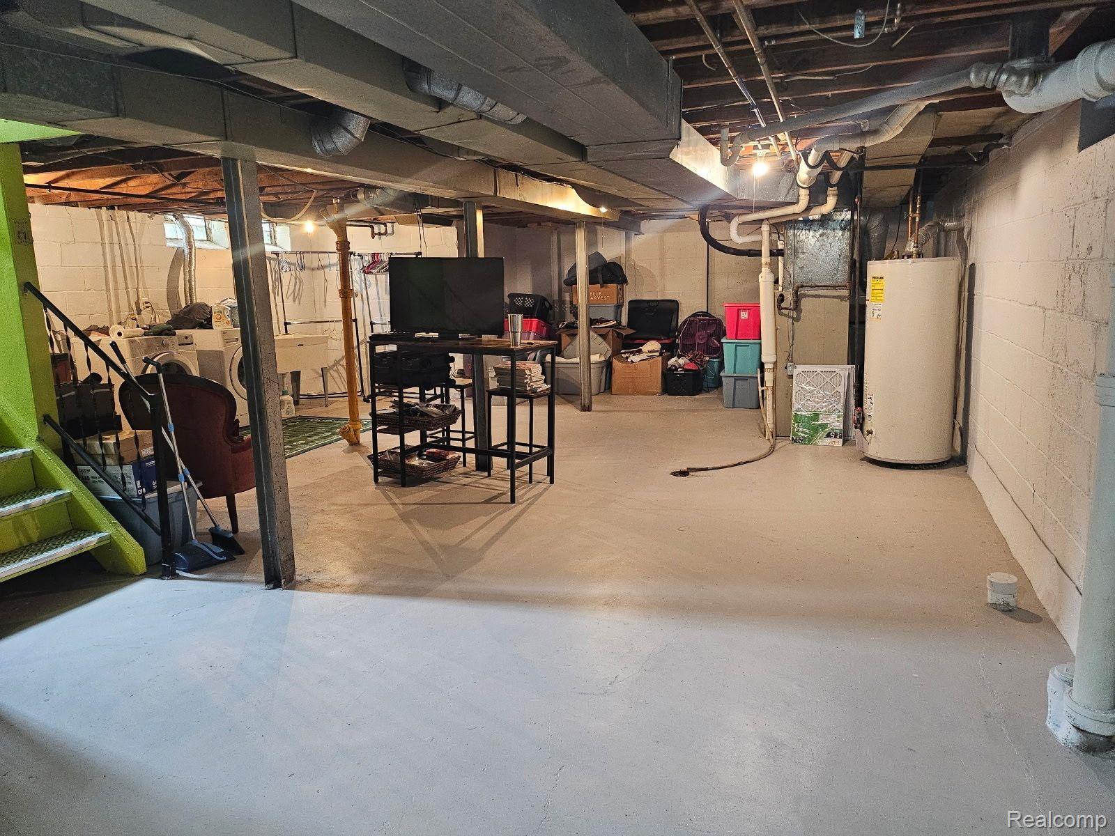 1615 FAIRCOURT Street