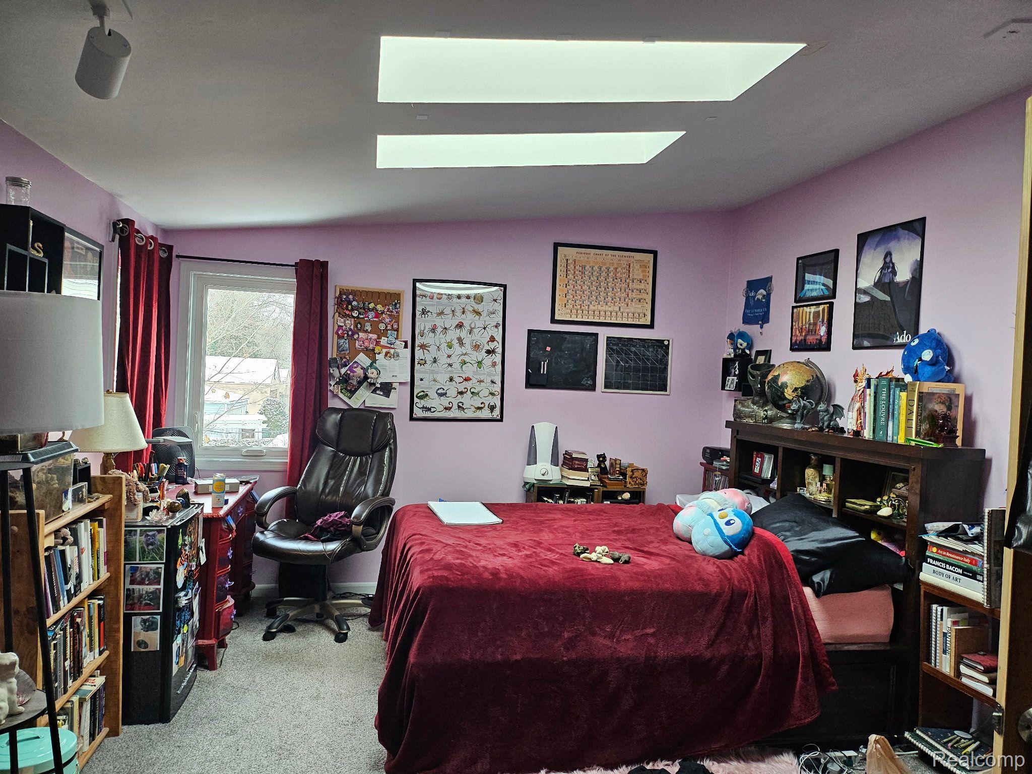 1615 FAIRCOURT Street