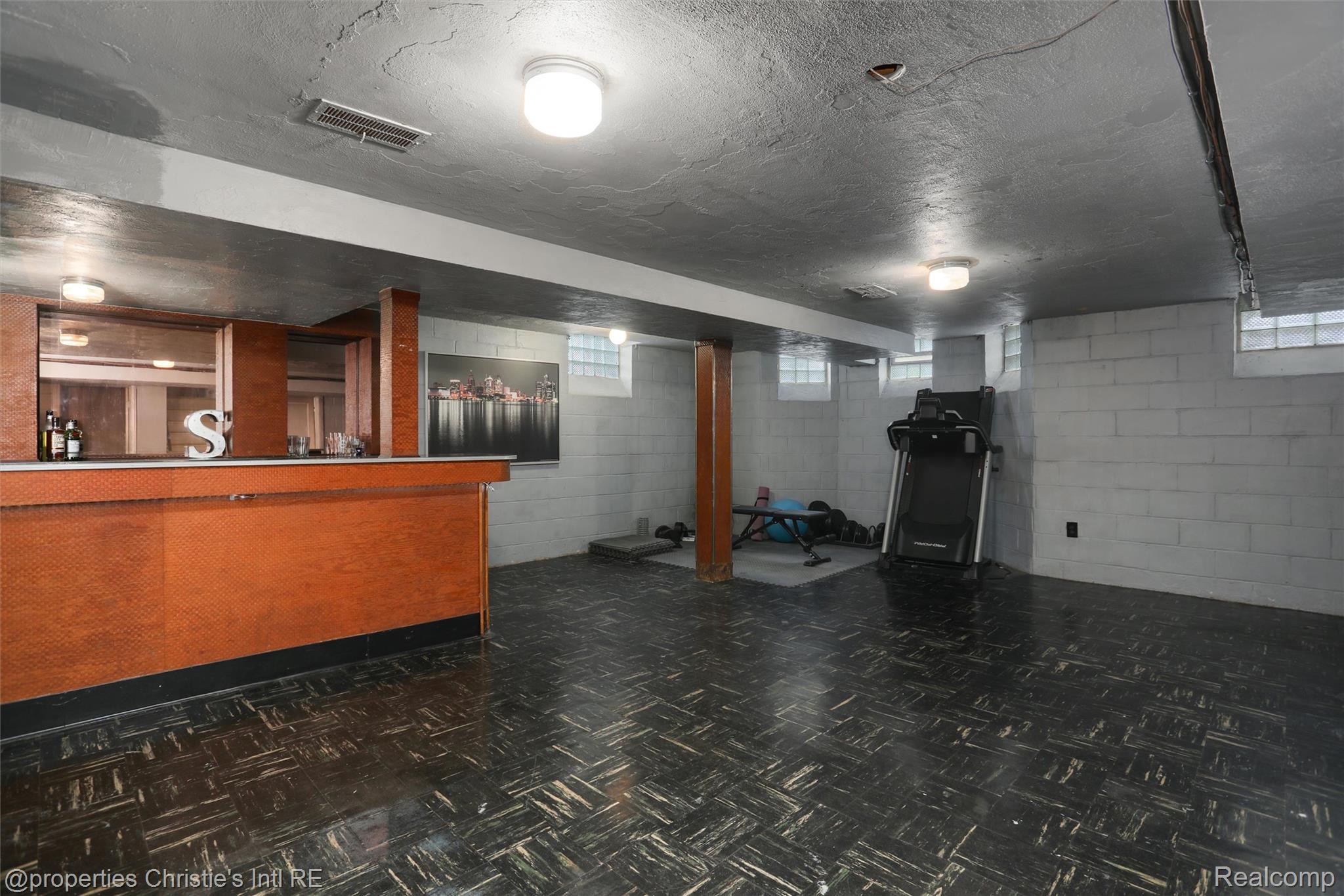 19280 Warrington Drive