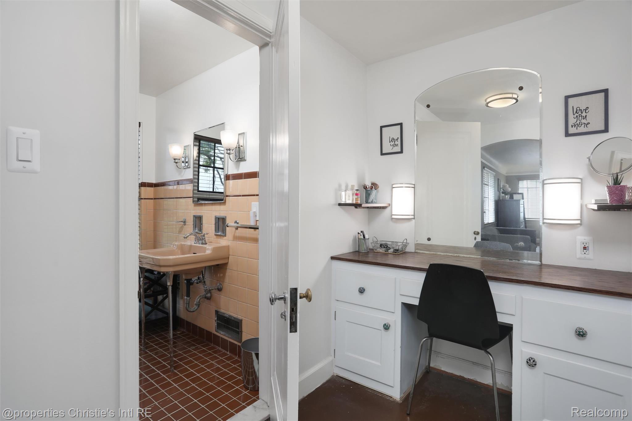 19280 Warrington Drive