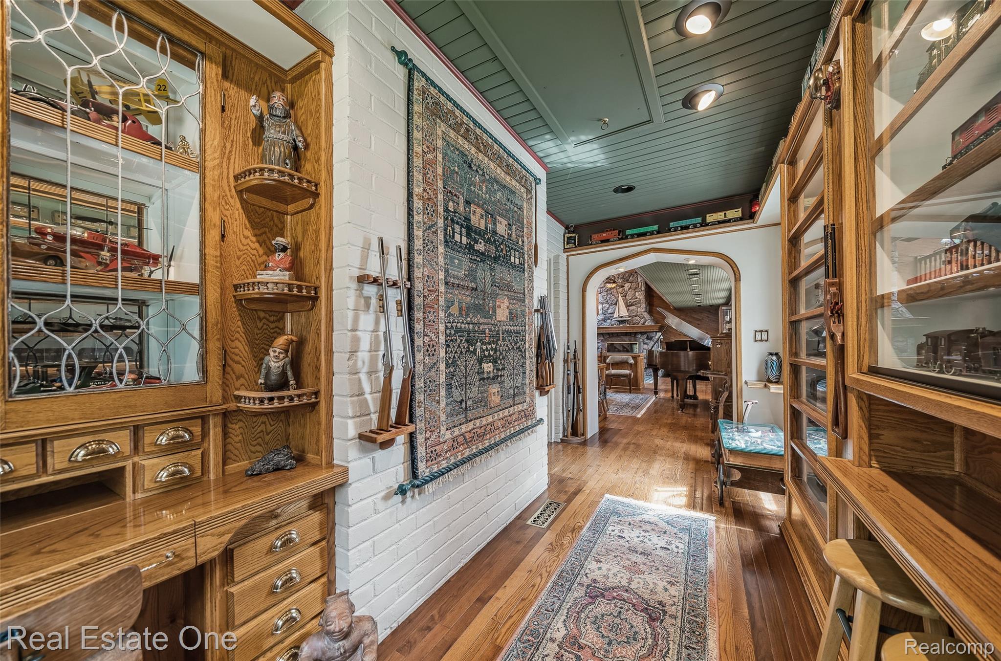 26044 York Road