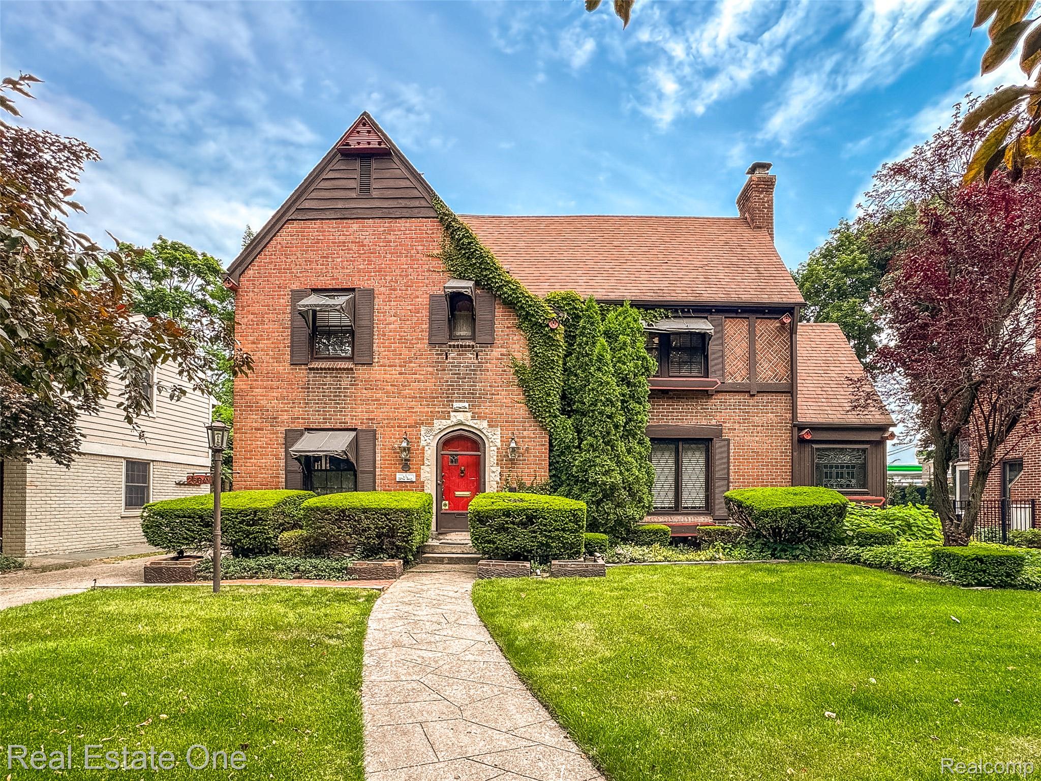 26044 York Road
