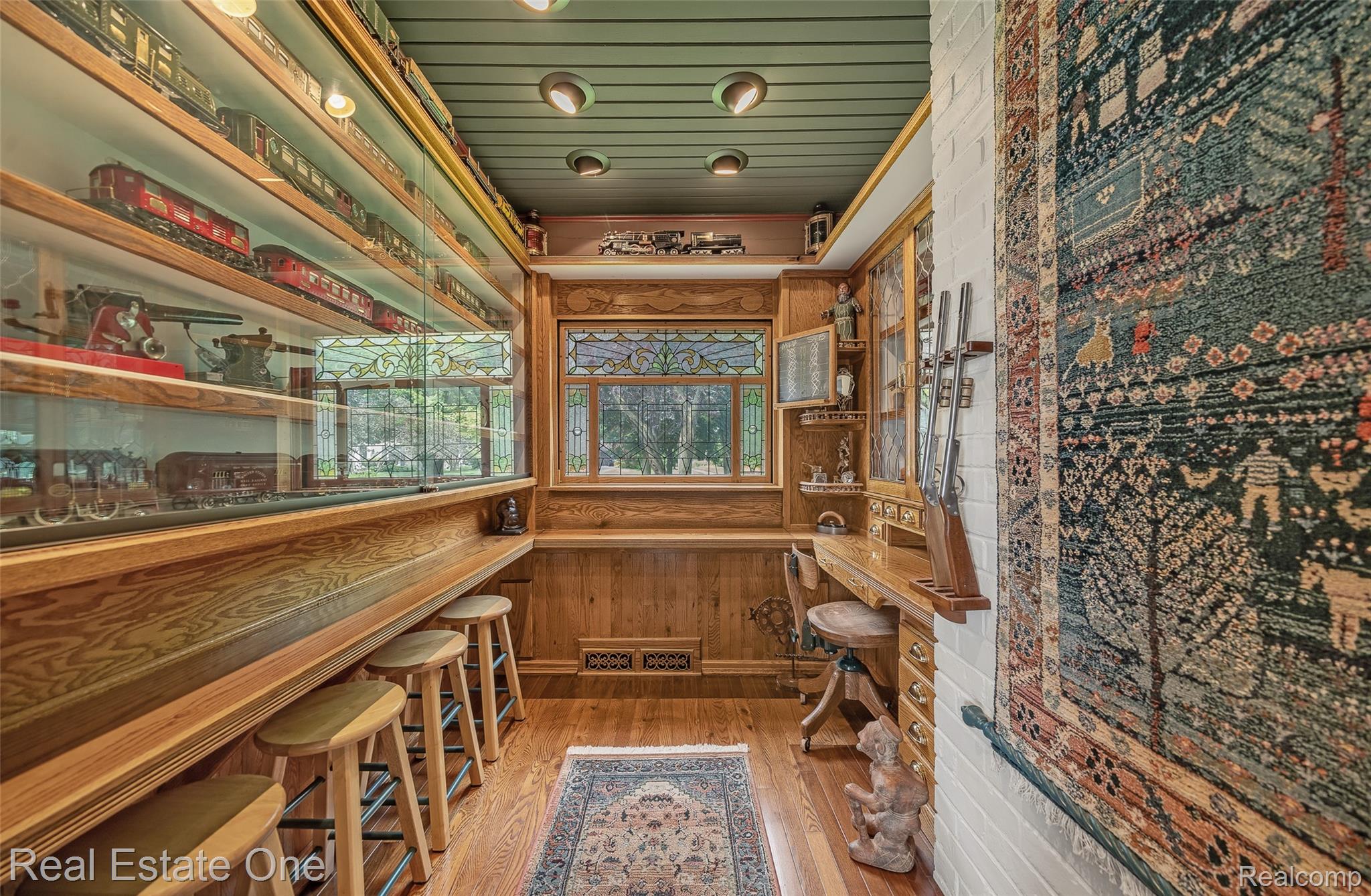 26044 York Road