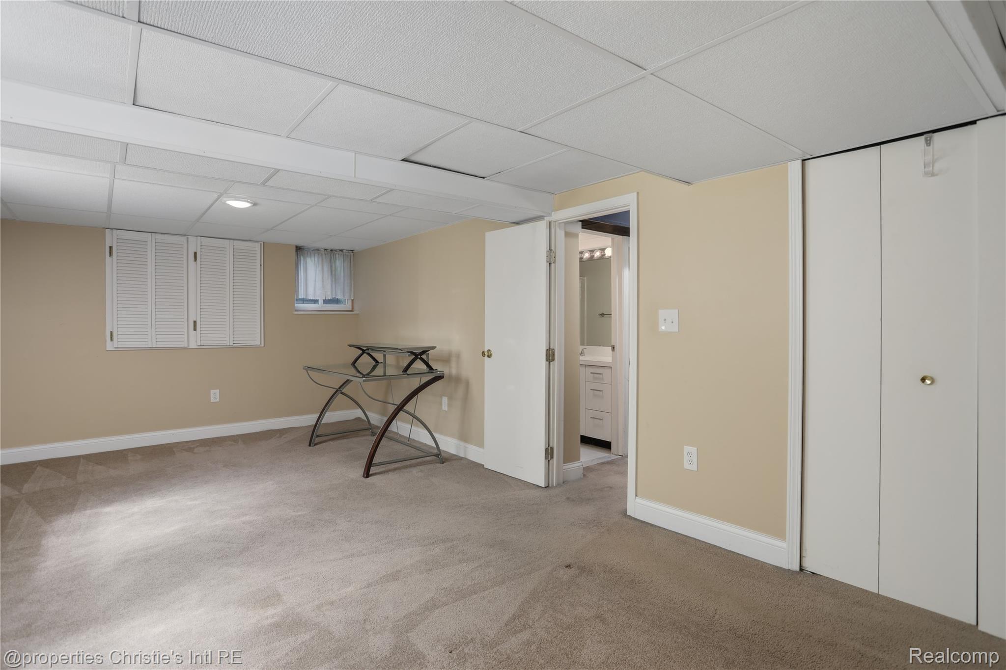 2021 Hyde Park Drive