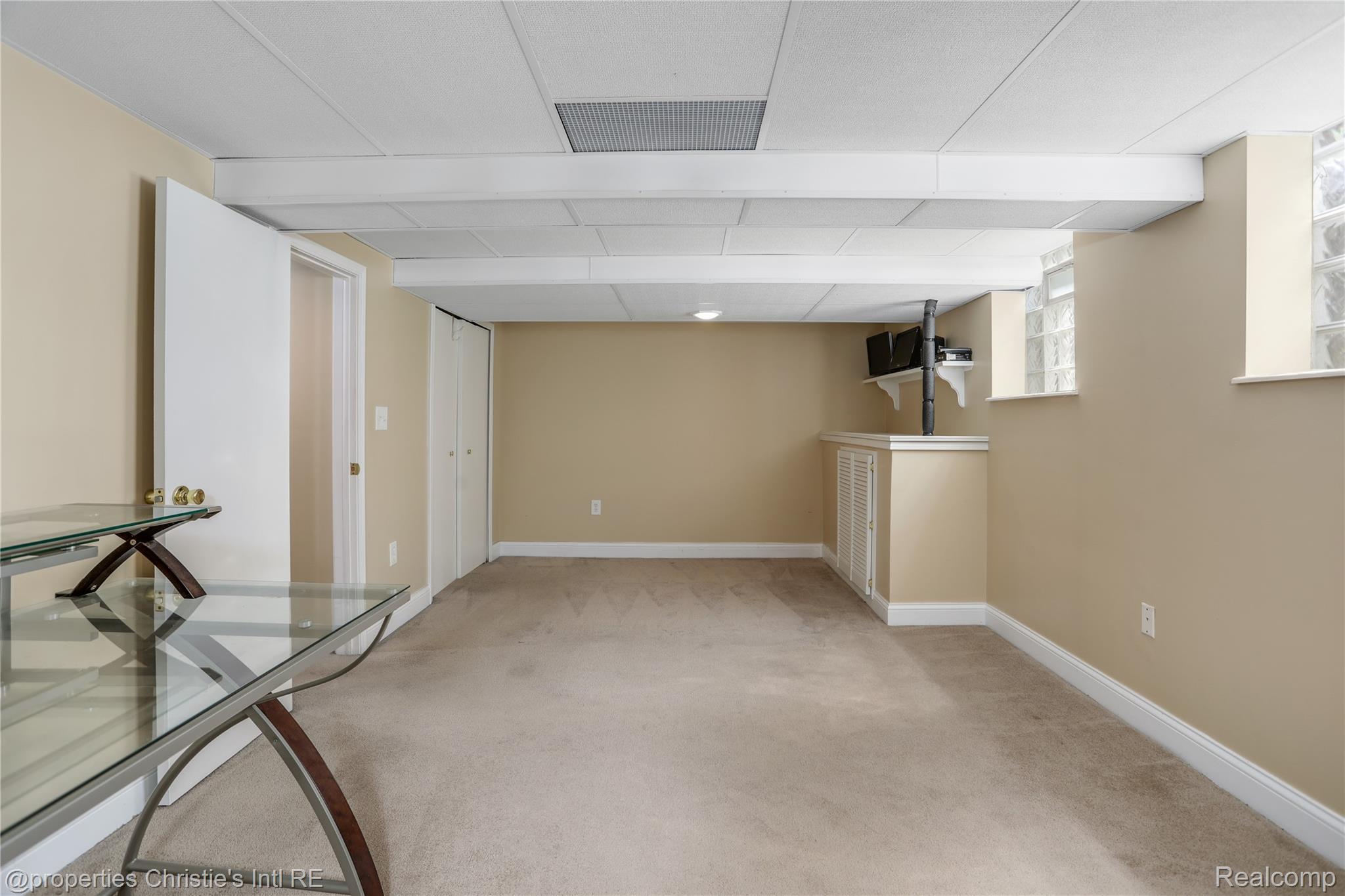 2021 Hyde Park Drive