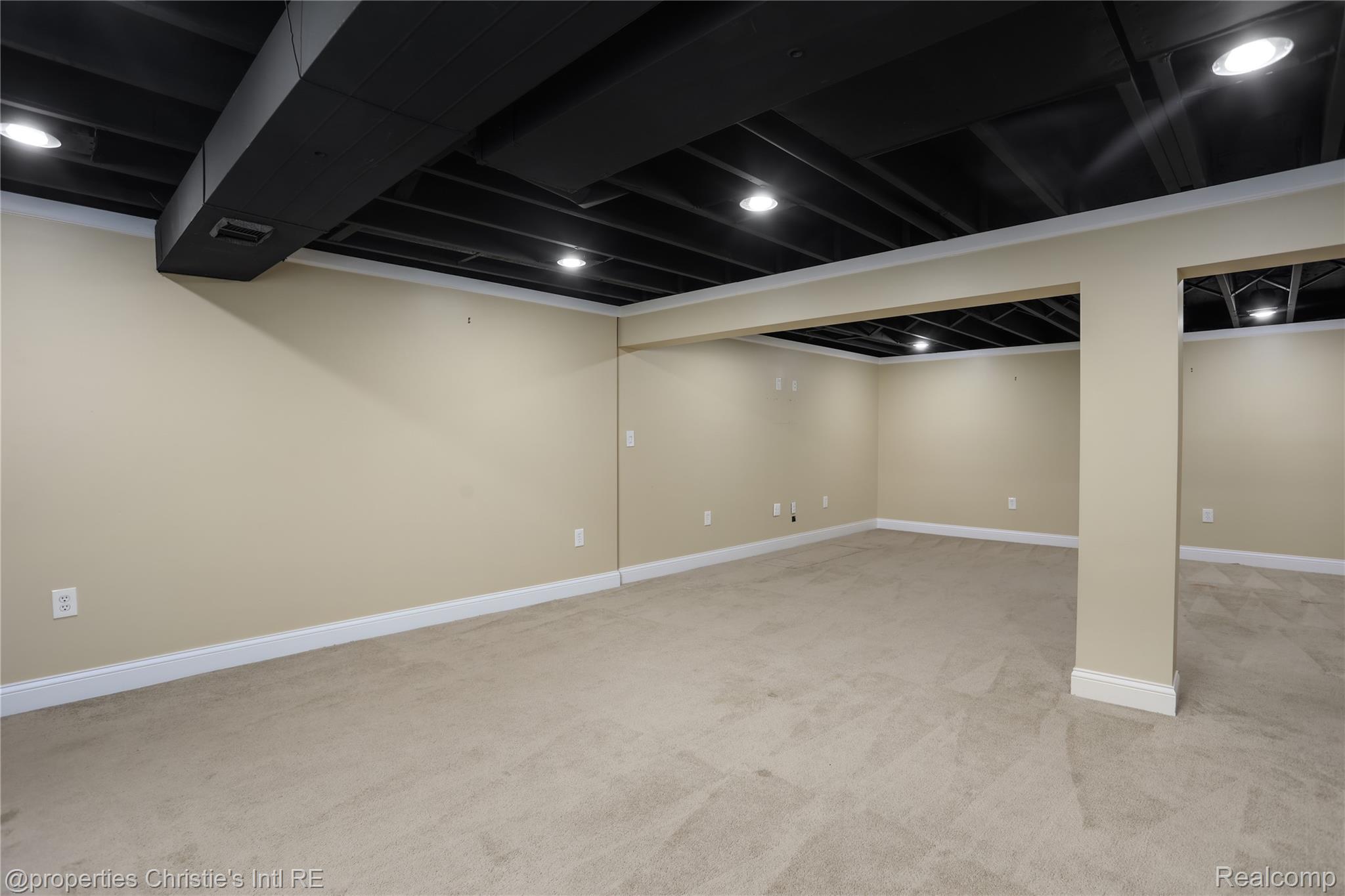2021 Hyde Park Drive