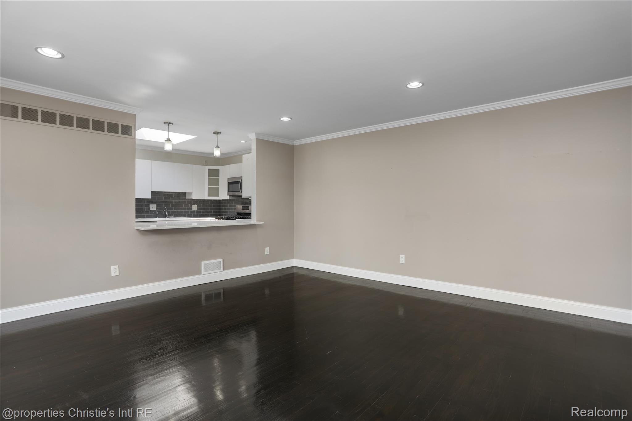 2021 Hyde Park Drive