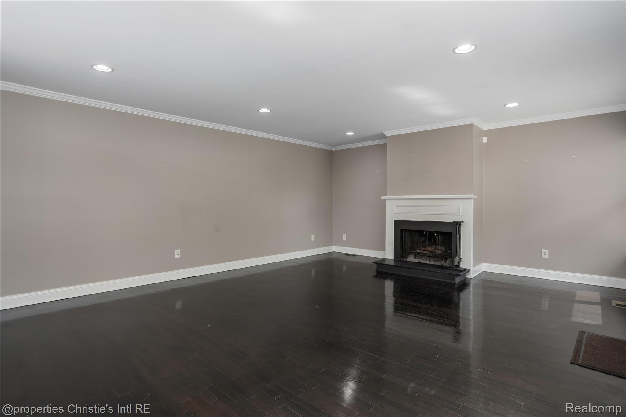 2021 Hyde Park Drive