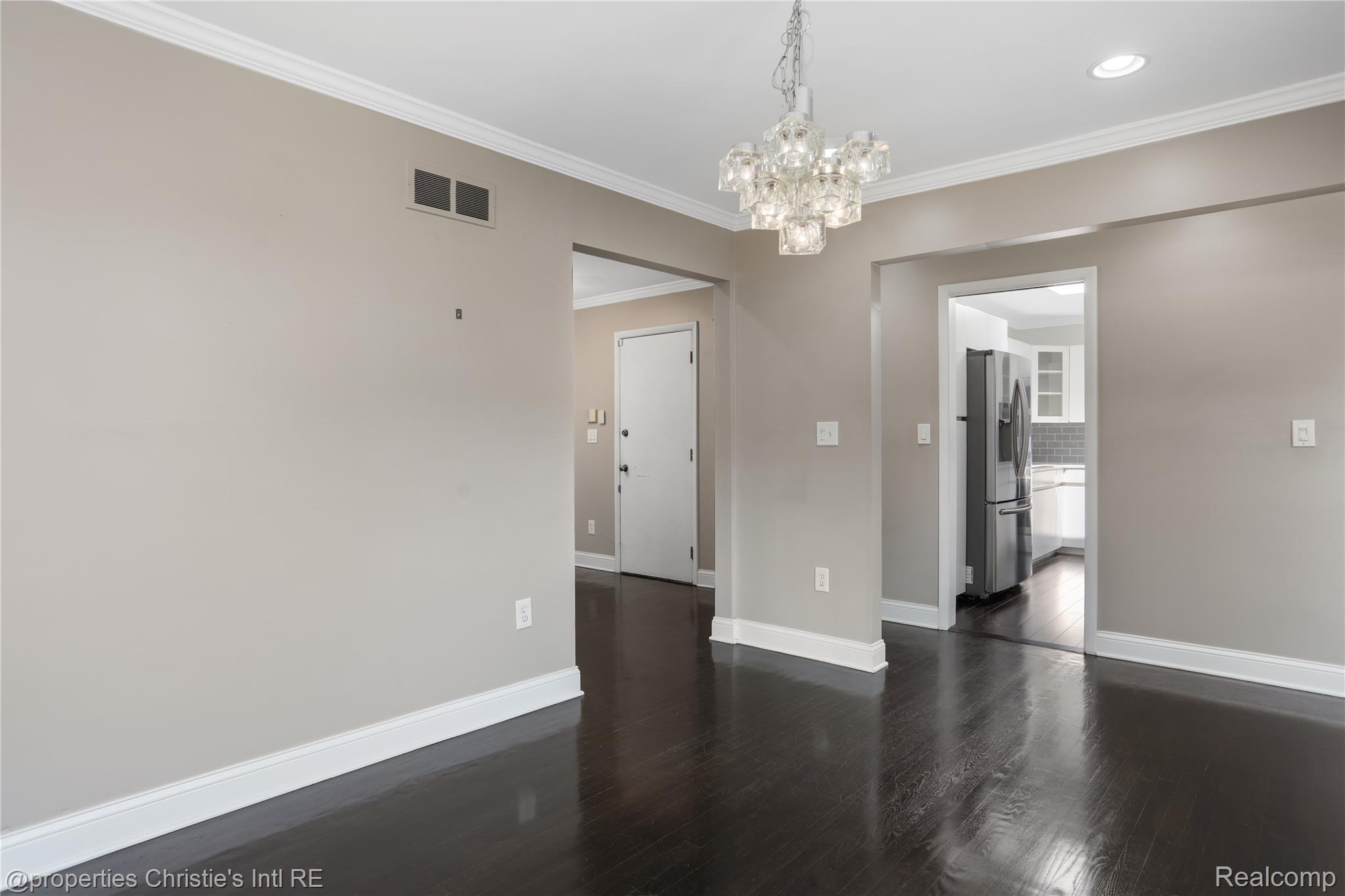2021 Hyde Park Drive