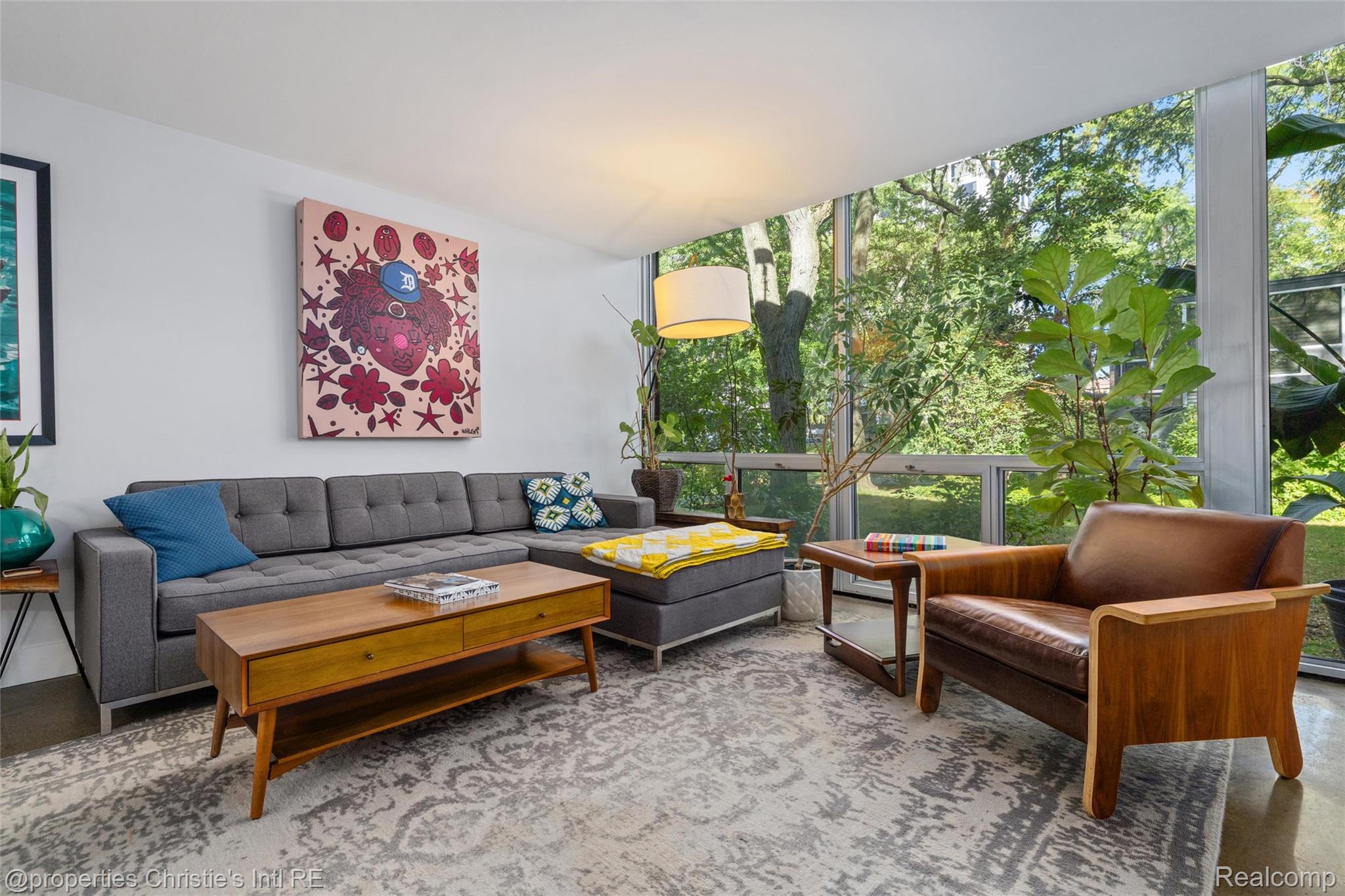 1401 Nicolet Place