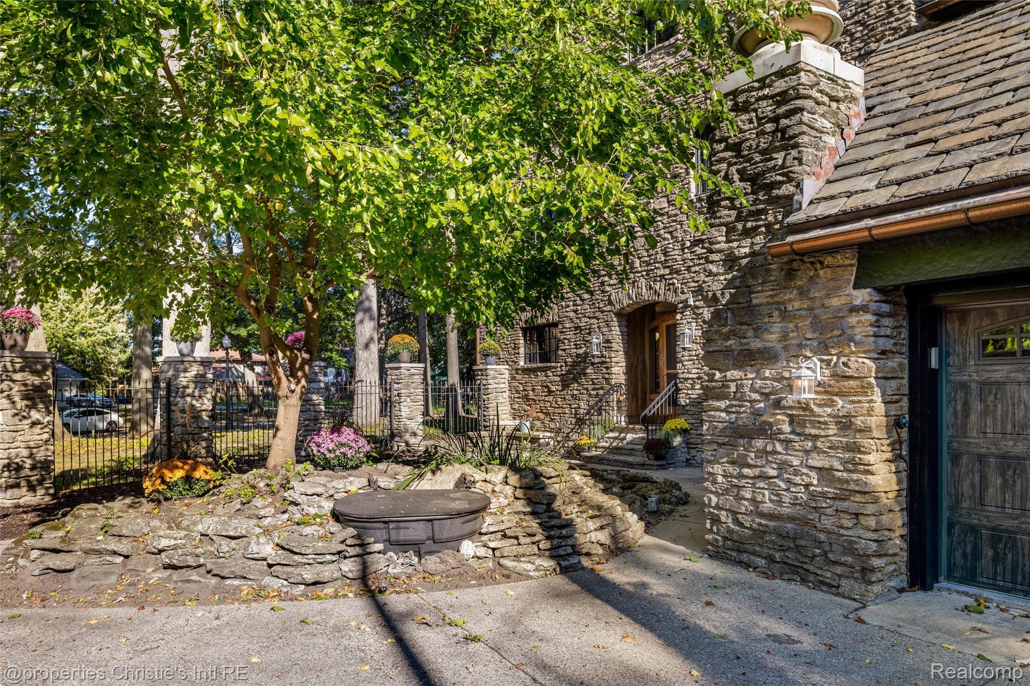 19551 Burlington Drive