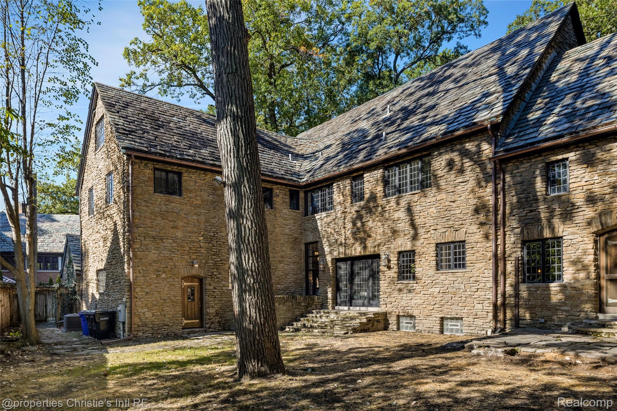 19551 Burlington Drive