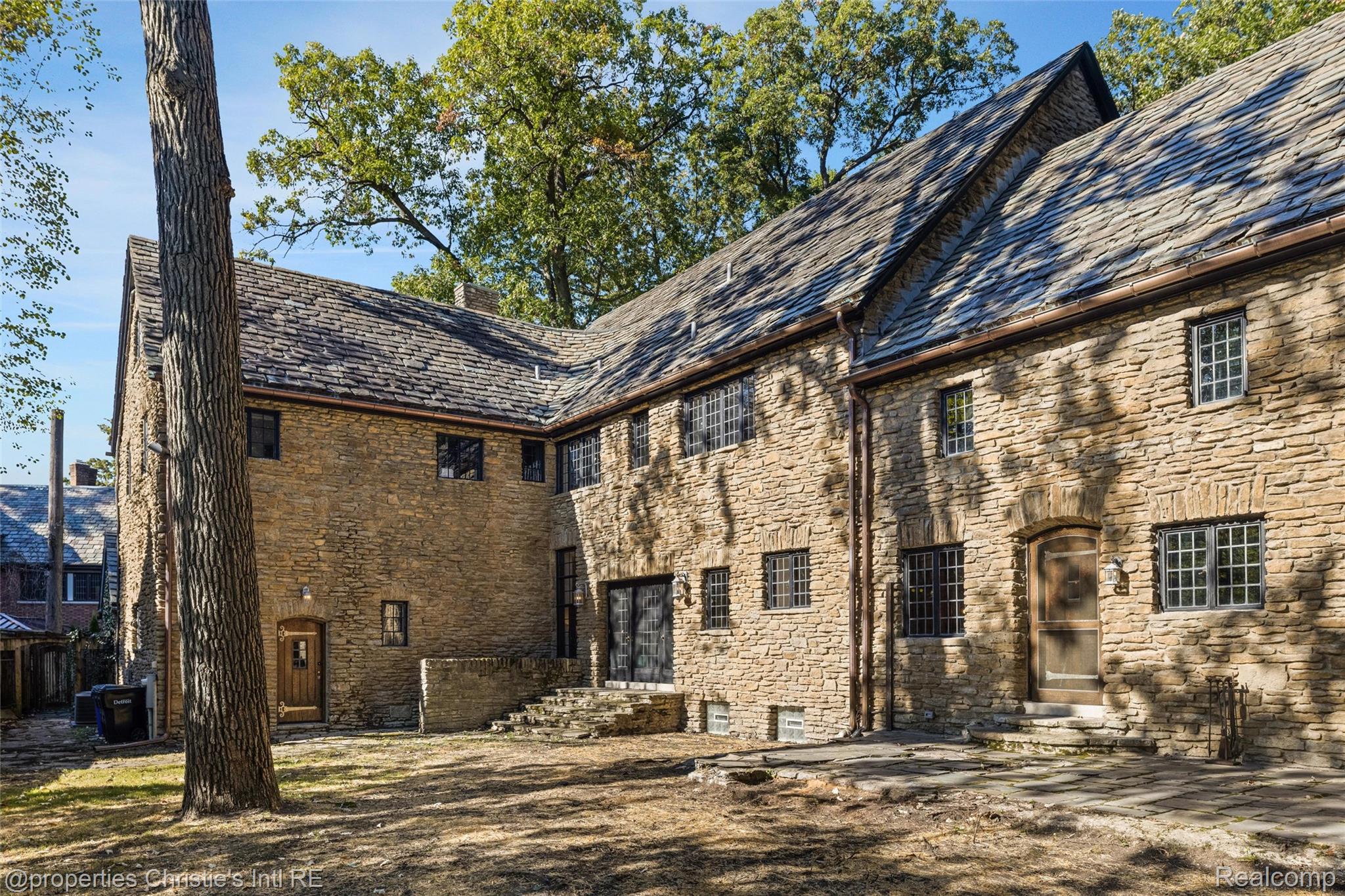 19551 Burlington Drive