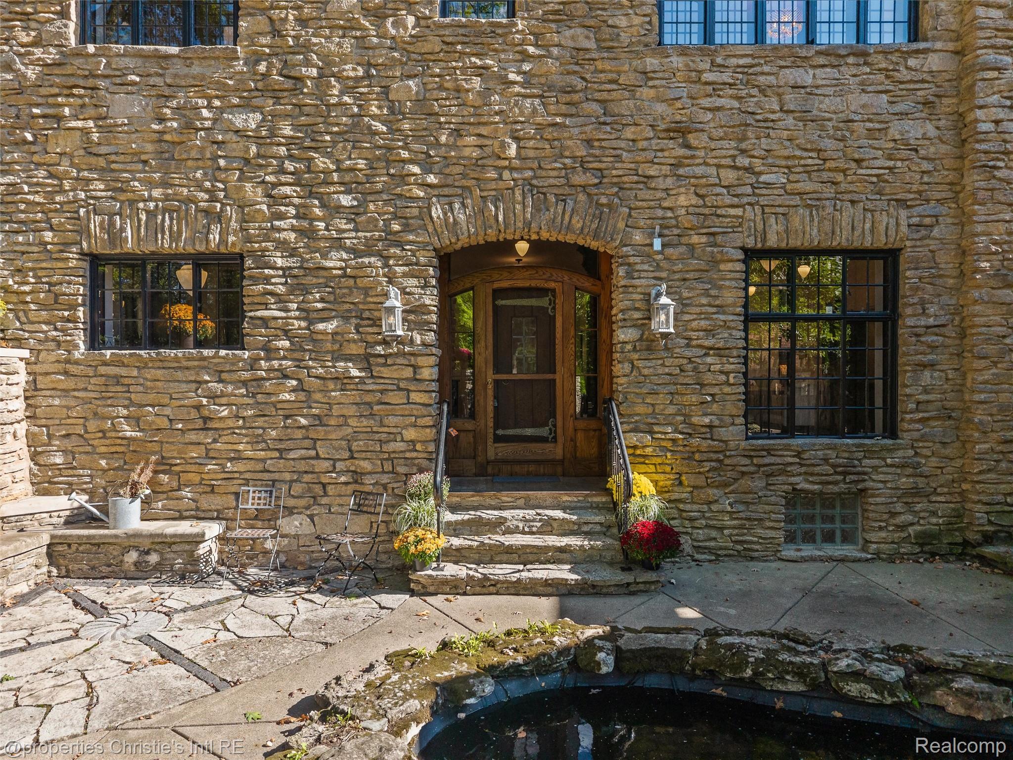 19551 Burlington Drive