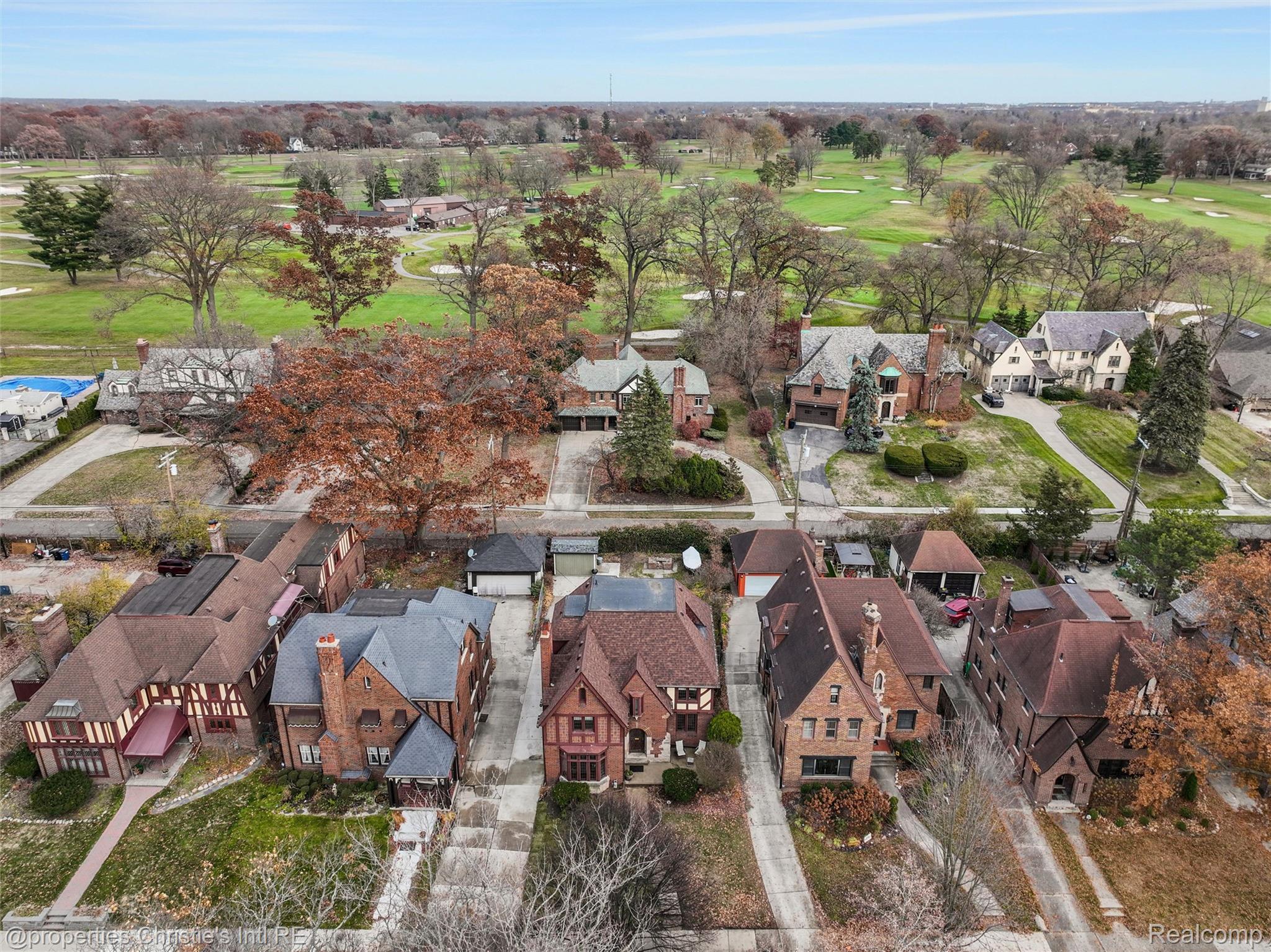 17394 Parkside Street