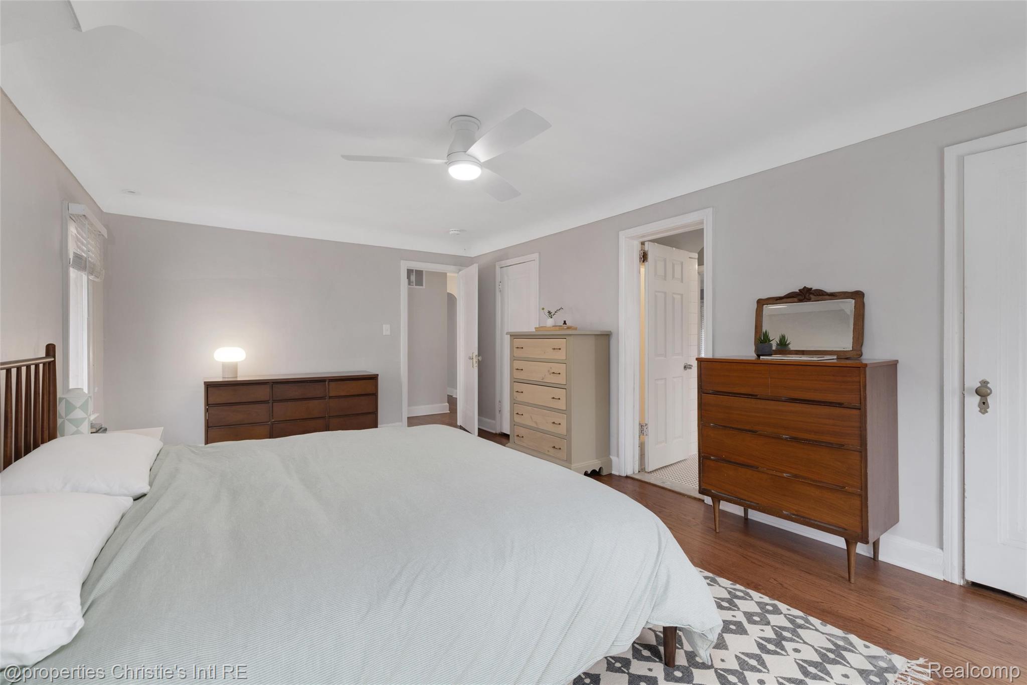 17394 Parkside Street