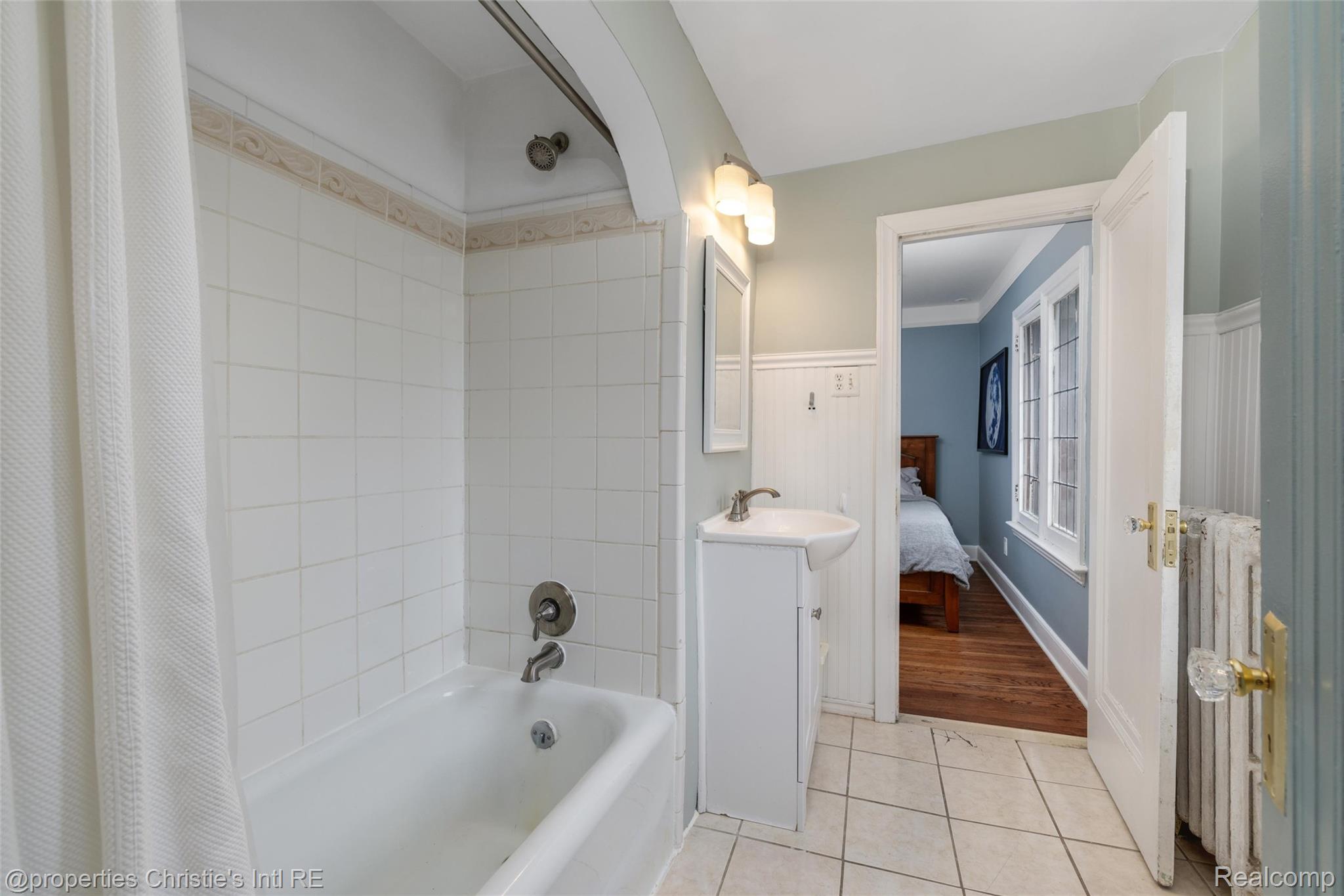 17394 Parkside Street