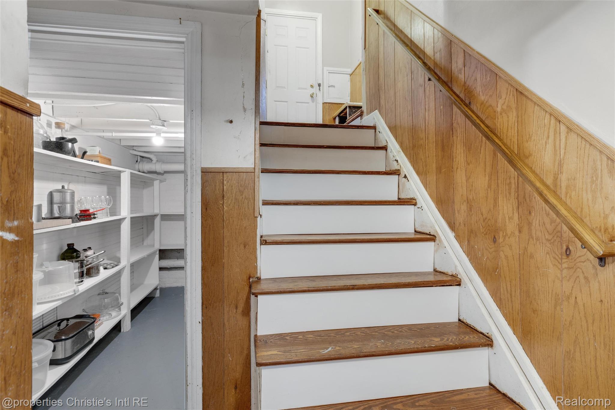 17394 Parkside Street