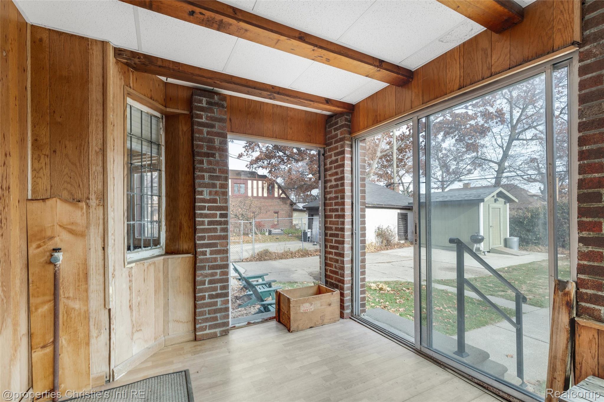 17394 Parkside Street