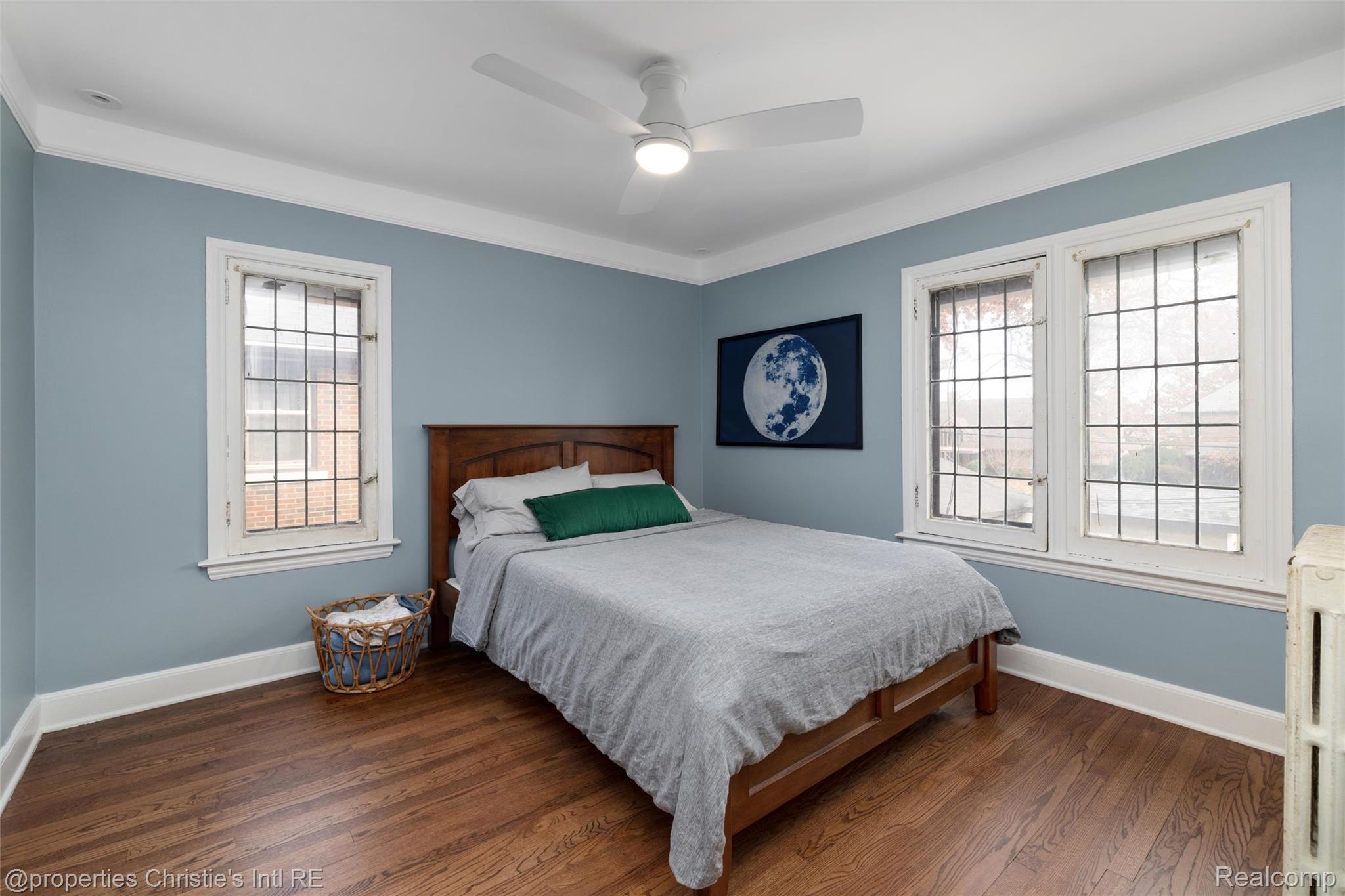 17394 Parkside Street