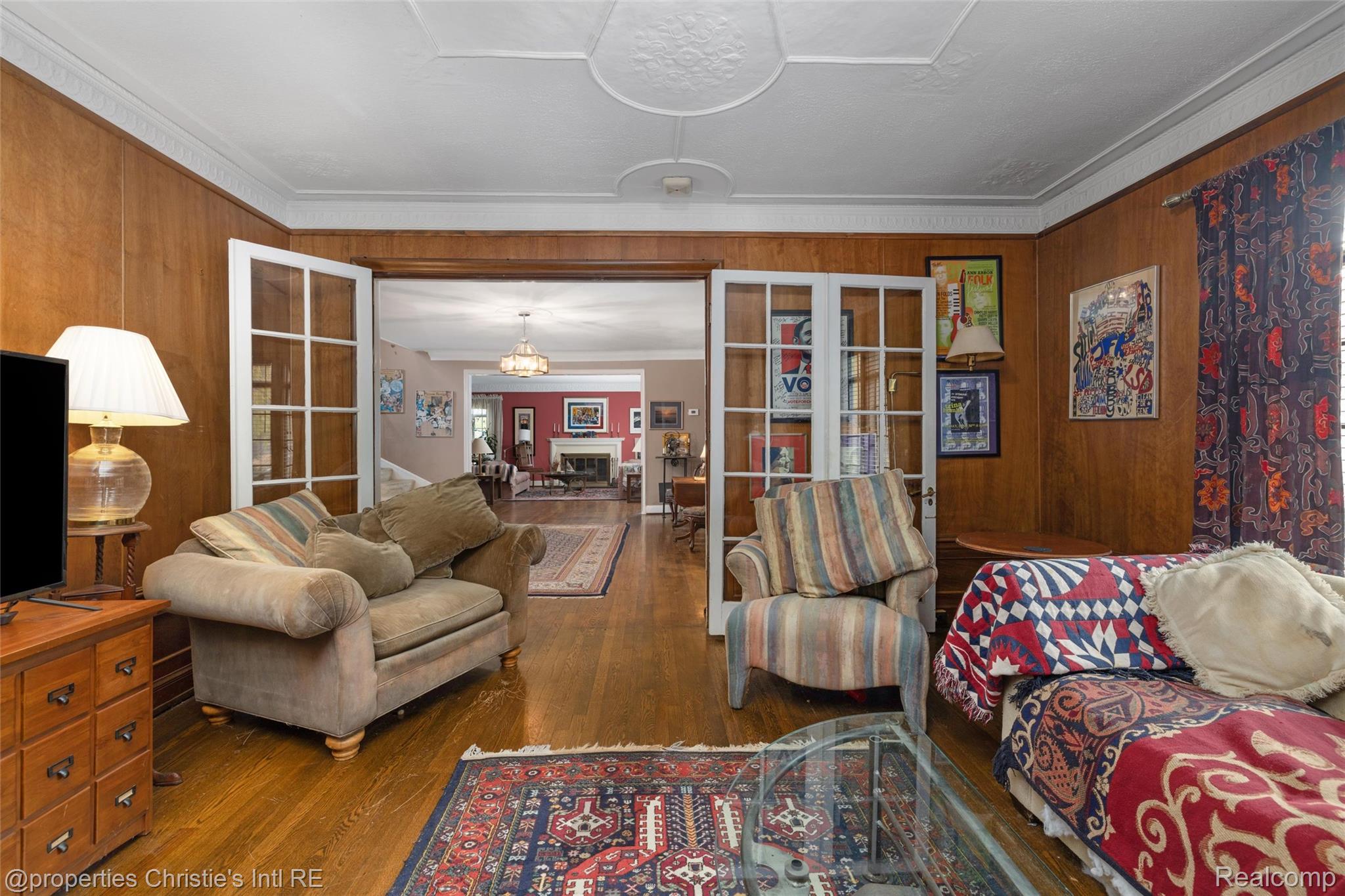 1686 Balmoral Drive