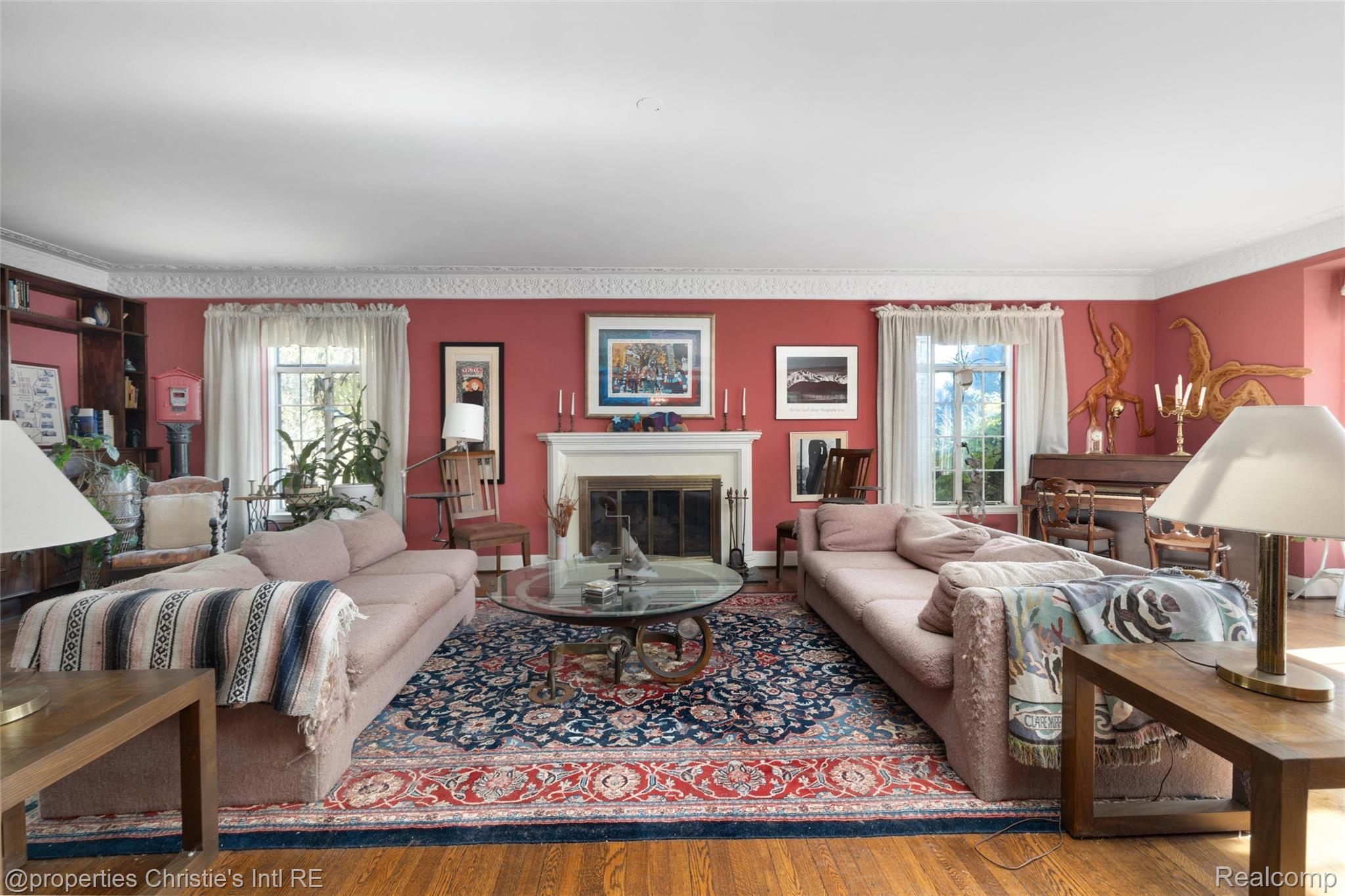 1686 Balmoral Drive