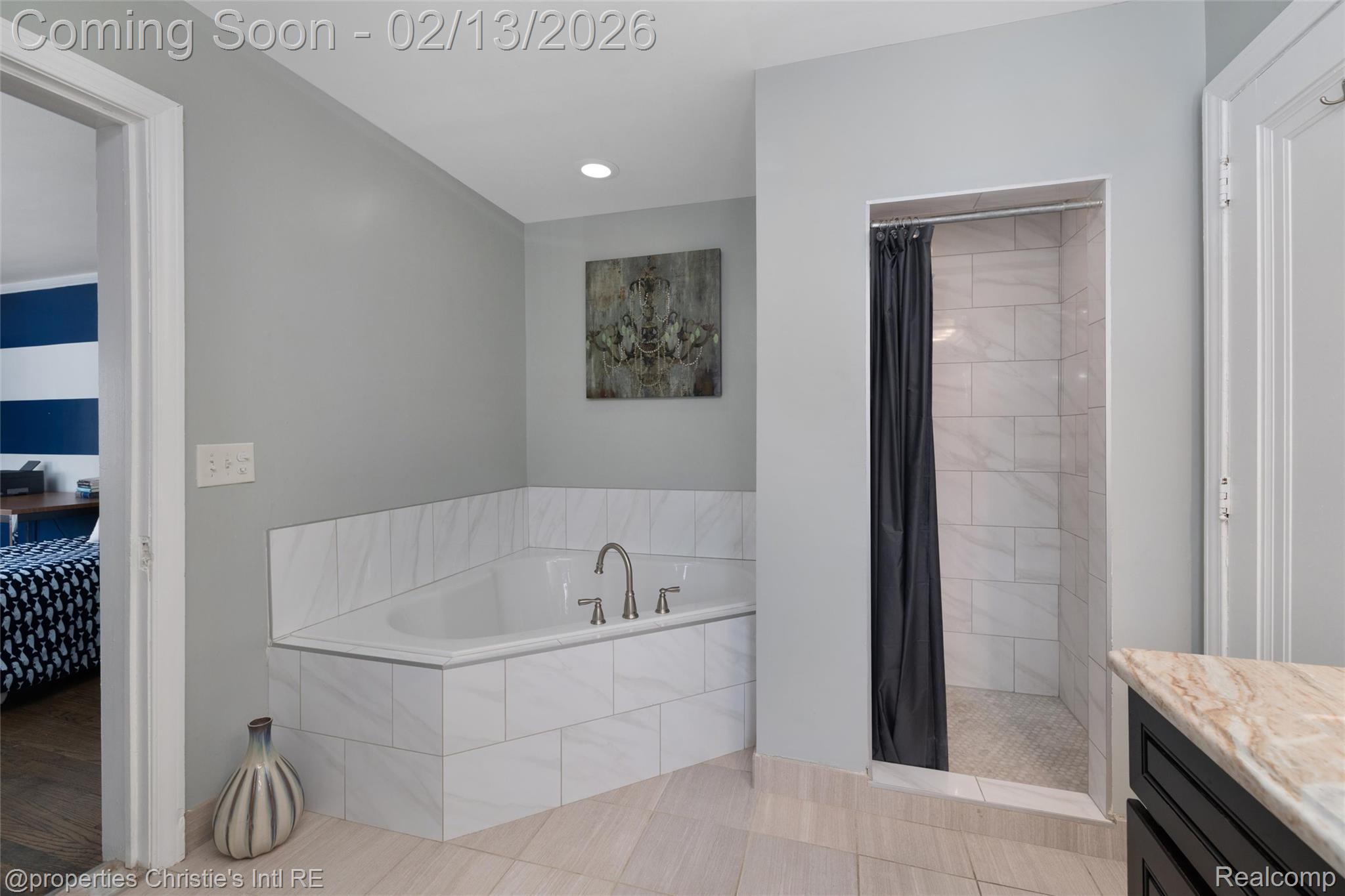 19435 Shrewsbury Road