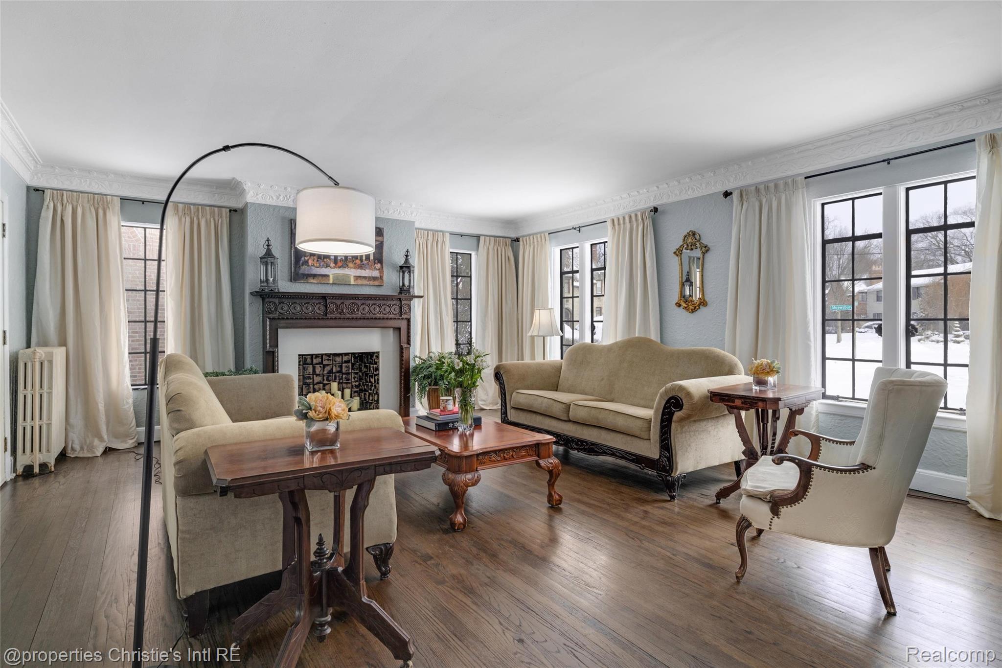 19435 Shrewsbury Road