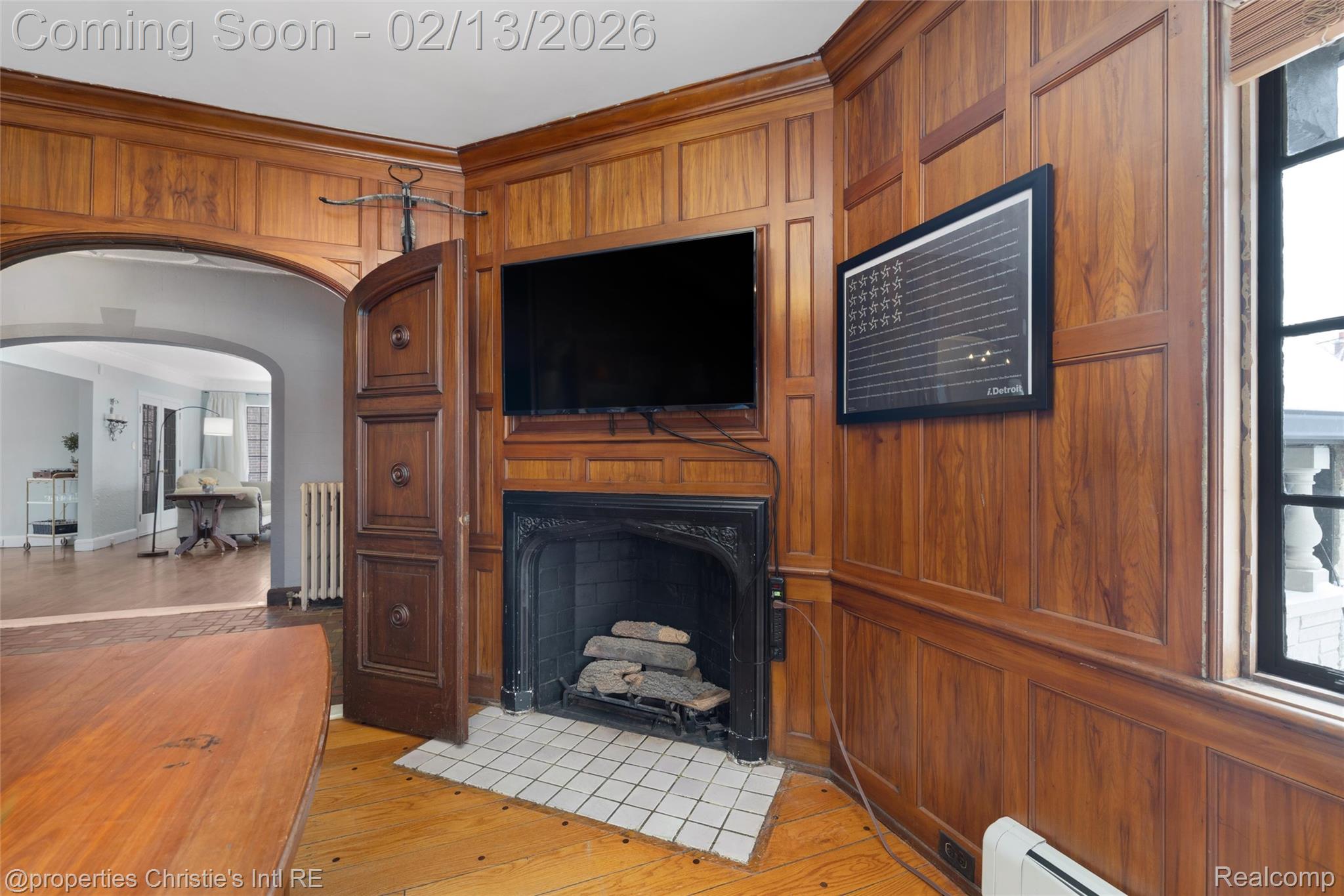 19435 Shrewsbury Road