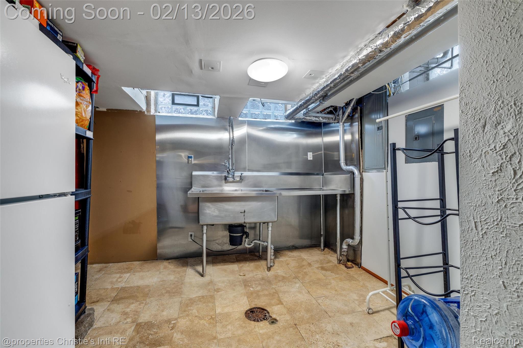 19435 Shrewsbury Road