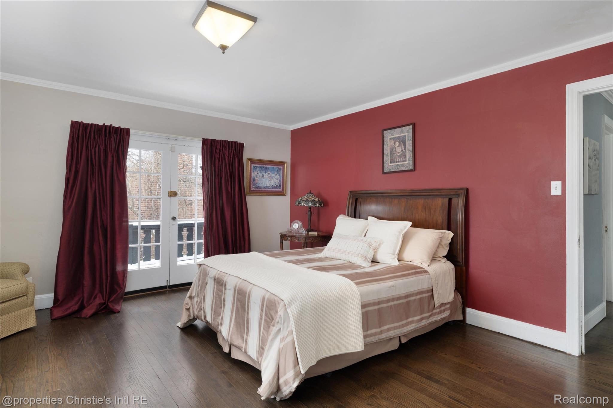 19435 Shrewsbury Road