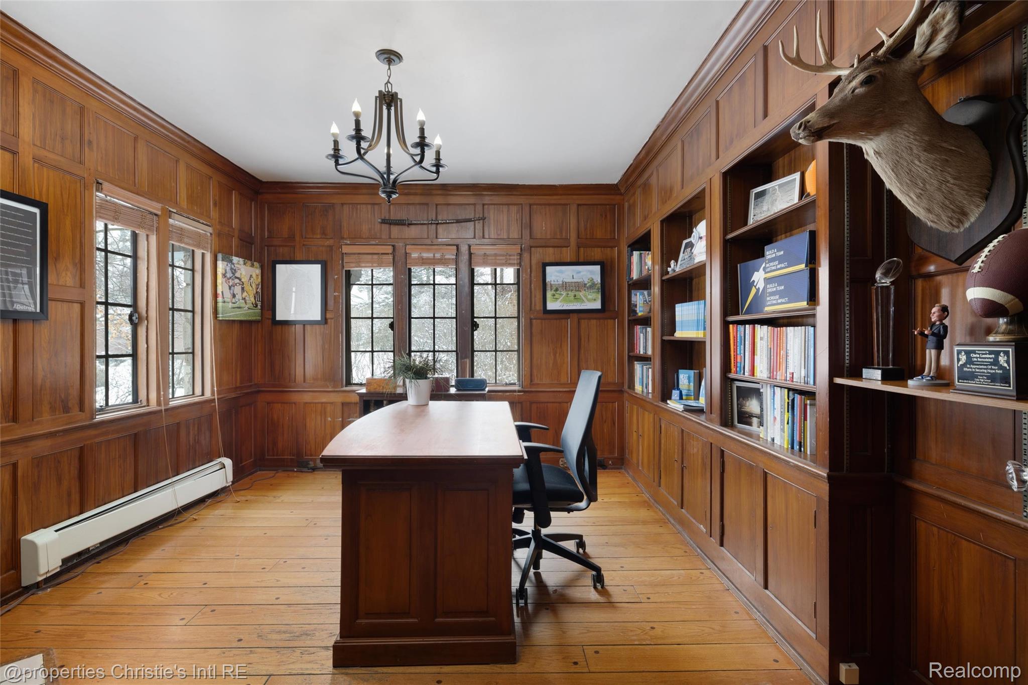 19435 Shrewsbury Road