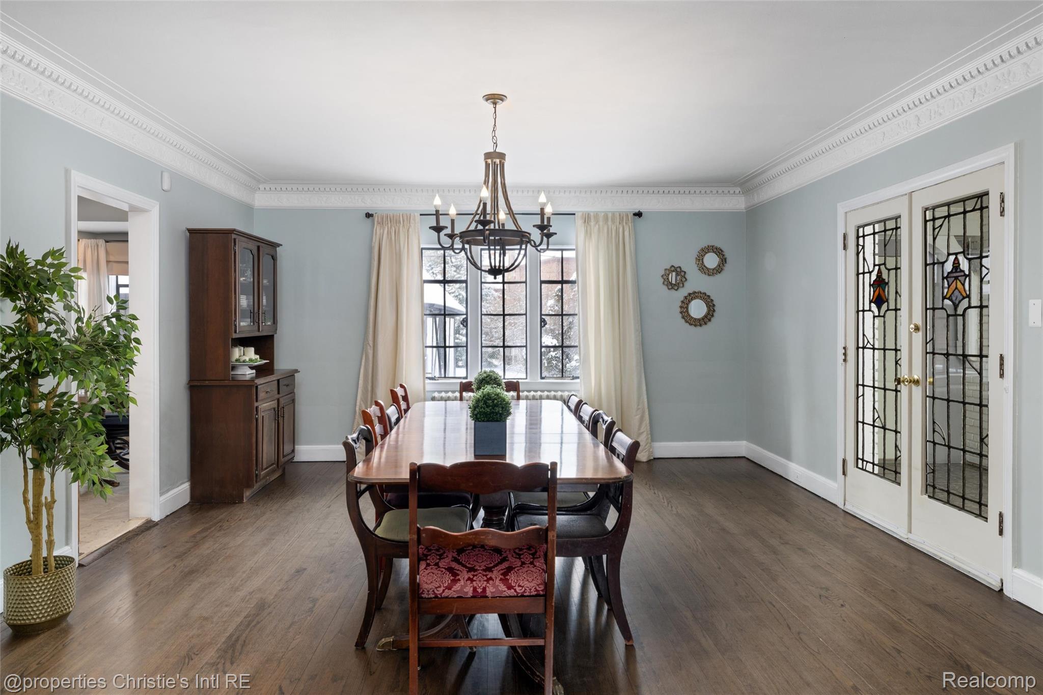 19435 Shrewsbury Road