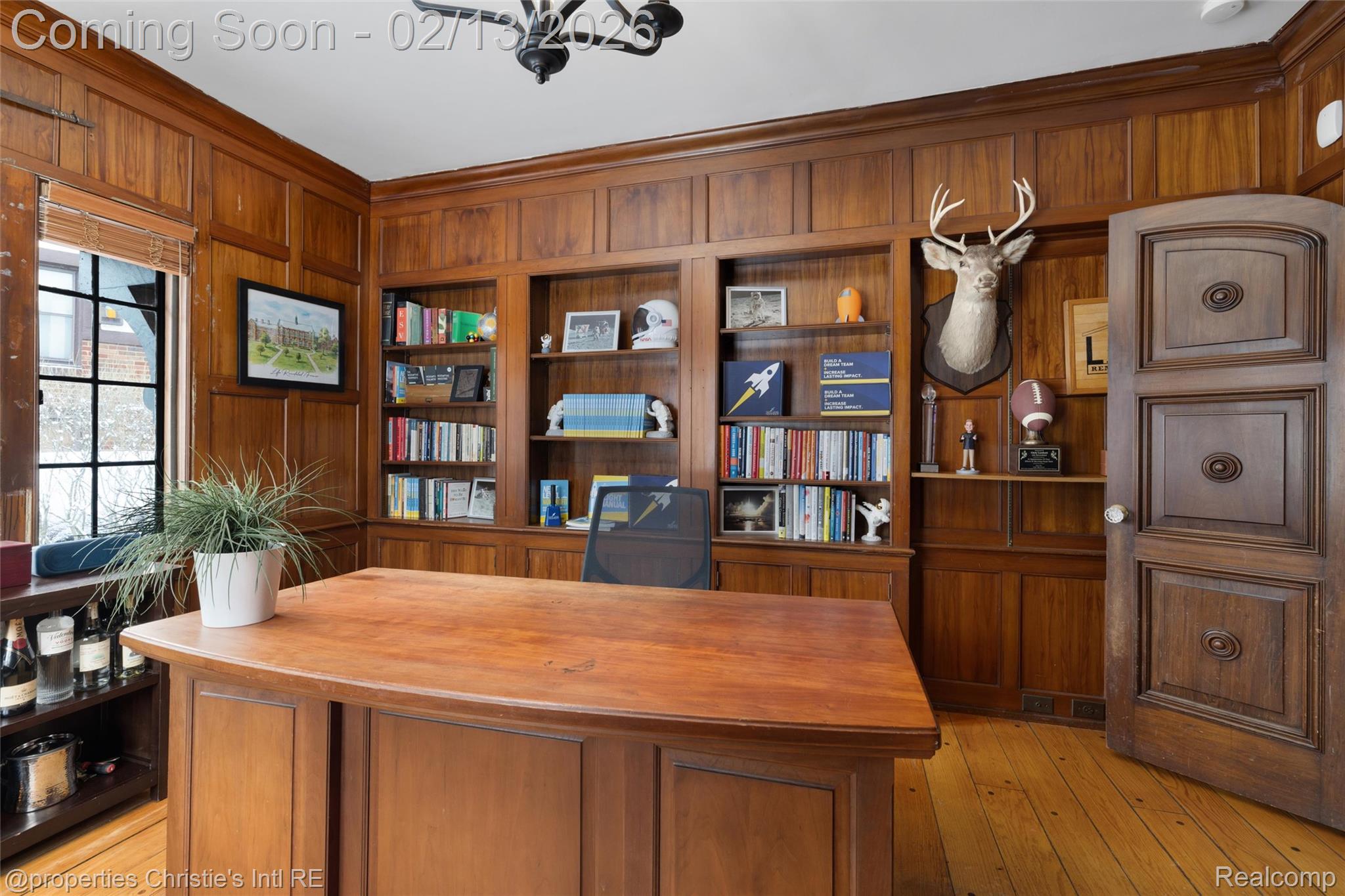 19435 Shrewsbury Road