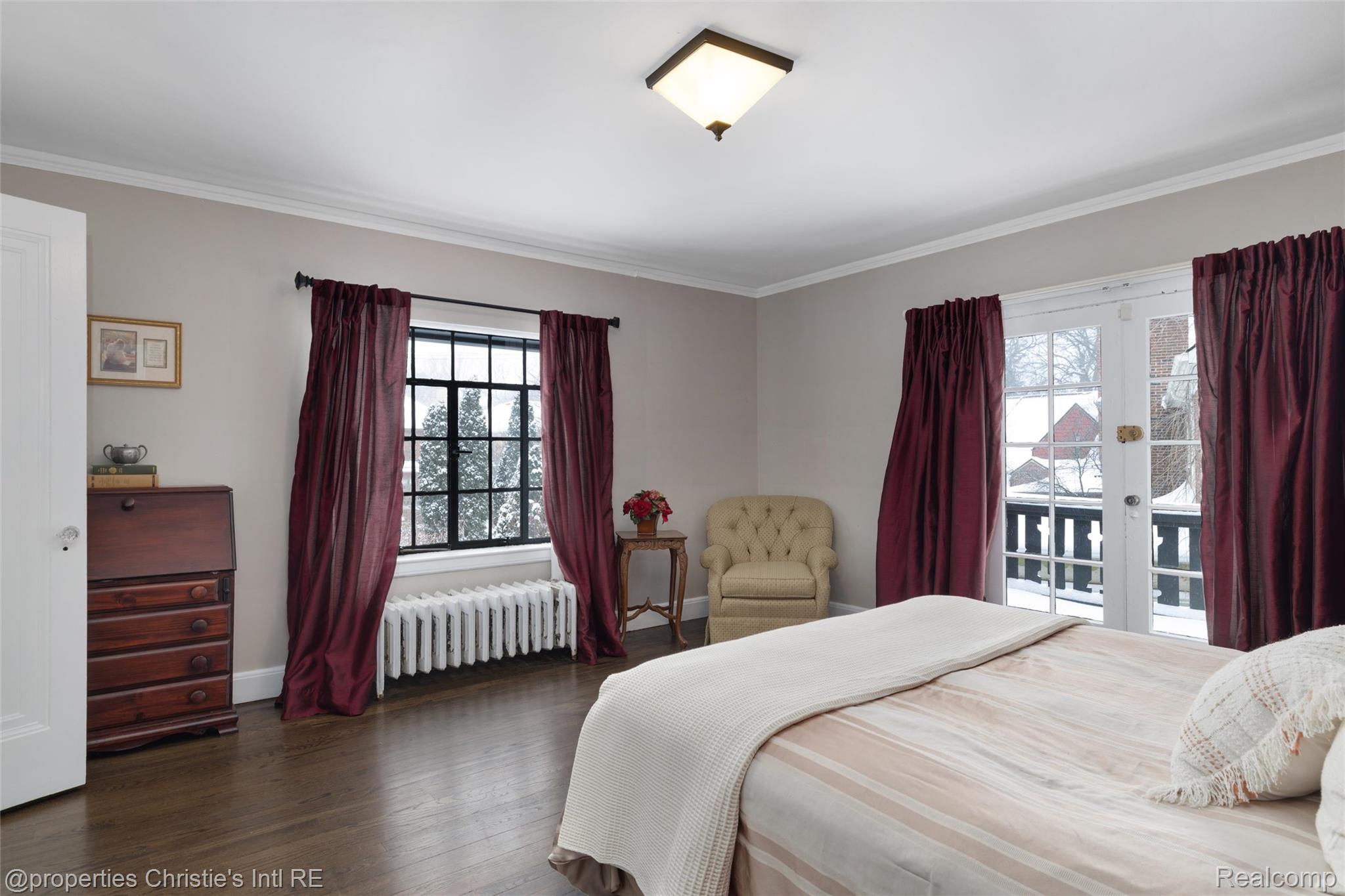 19435 Shrewsbury Road