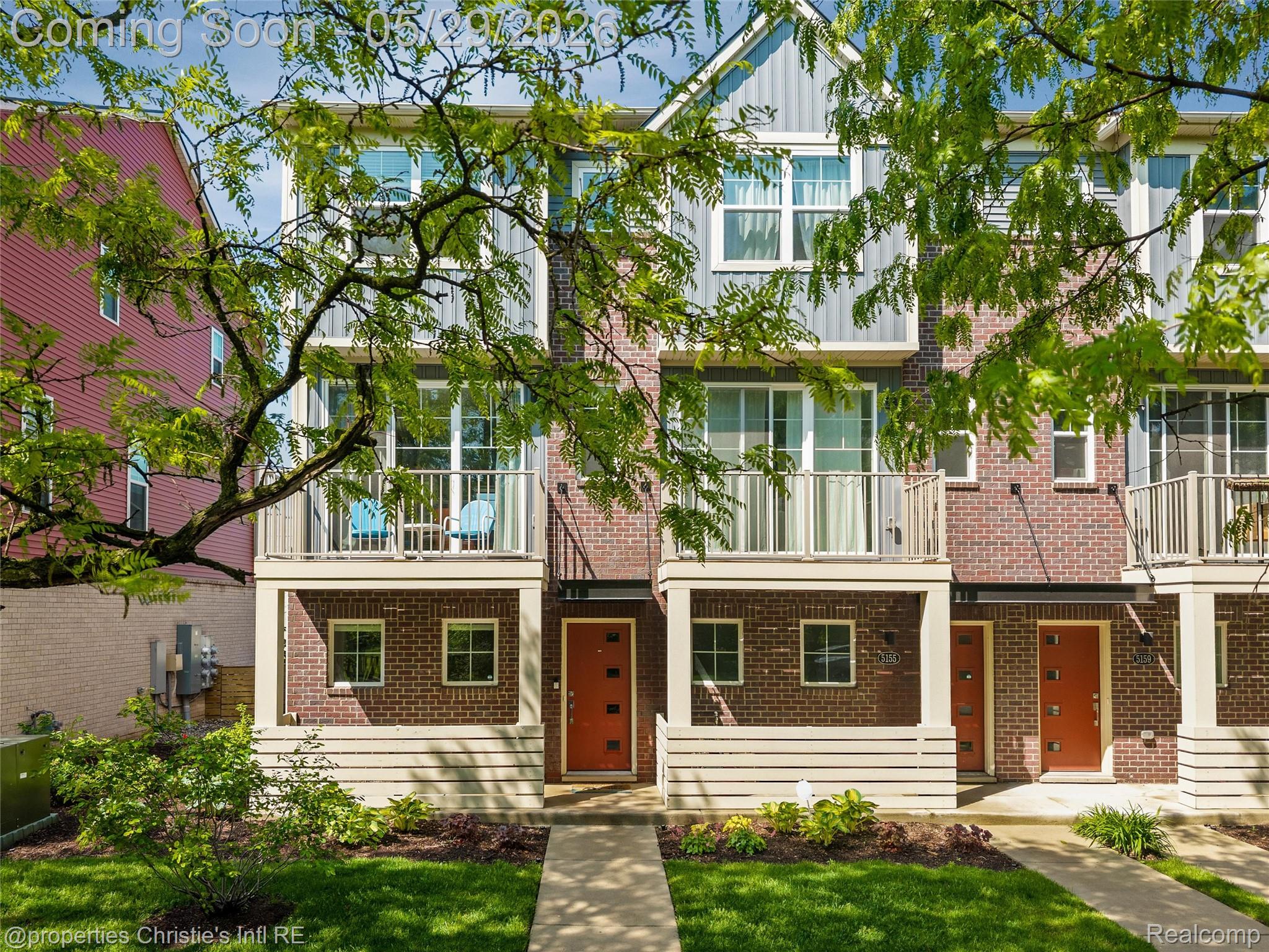 5151 Avery 18