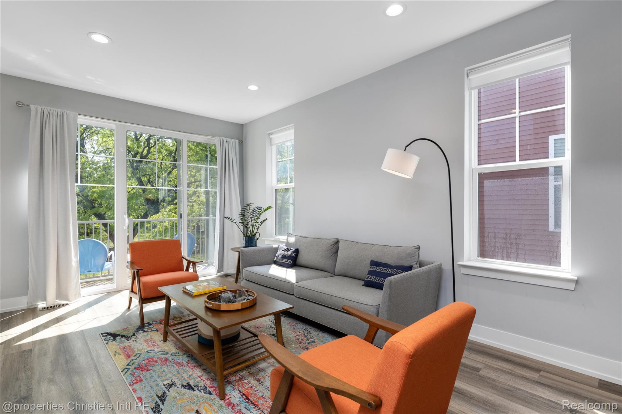5151 Avery 18