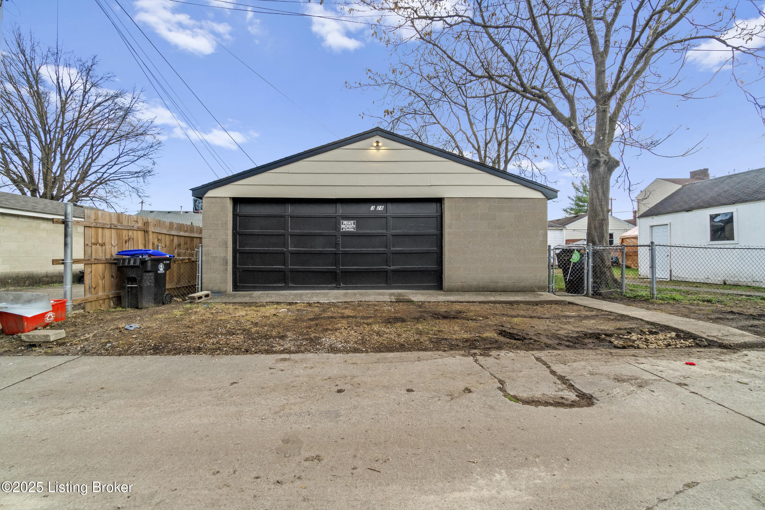 3728 Lentz Ave