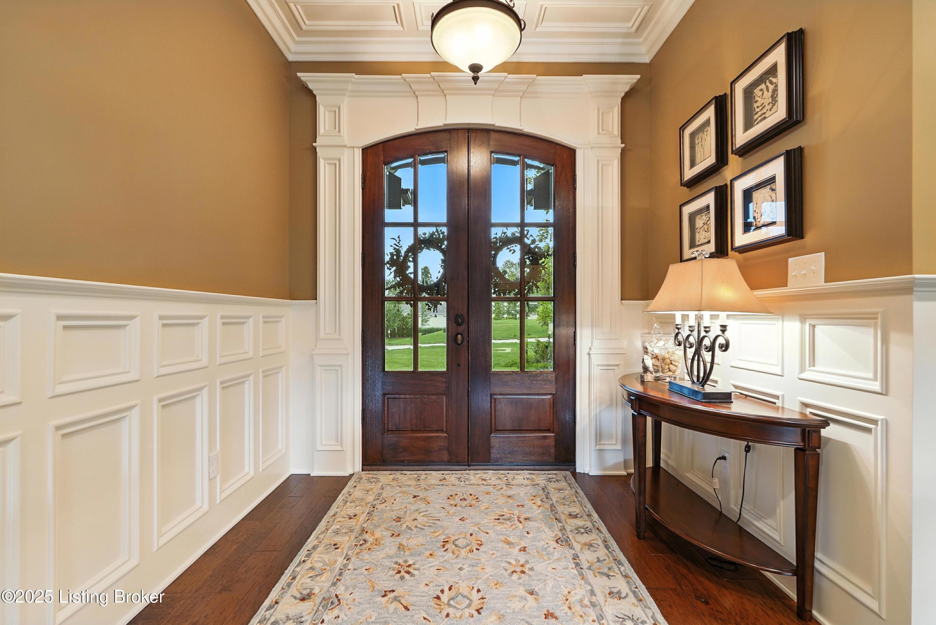 1302 Shakes View Ct