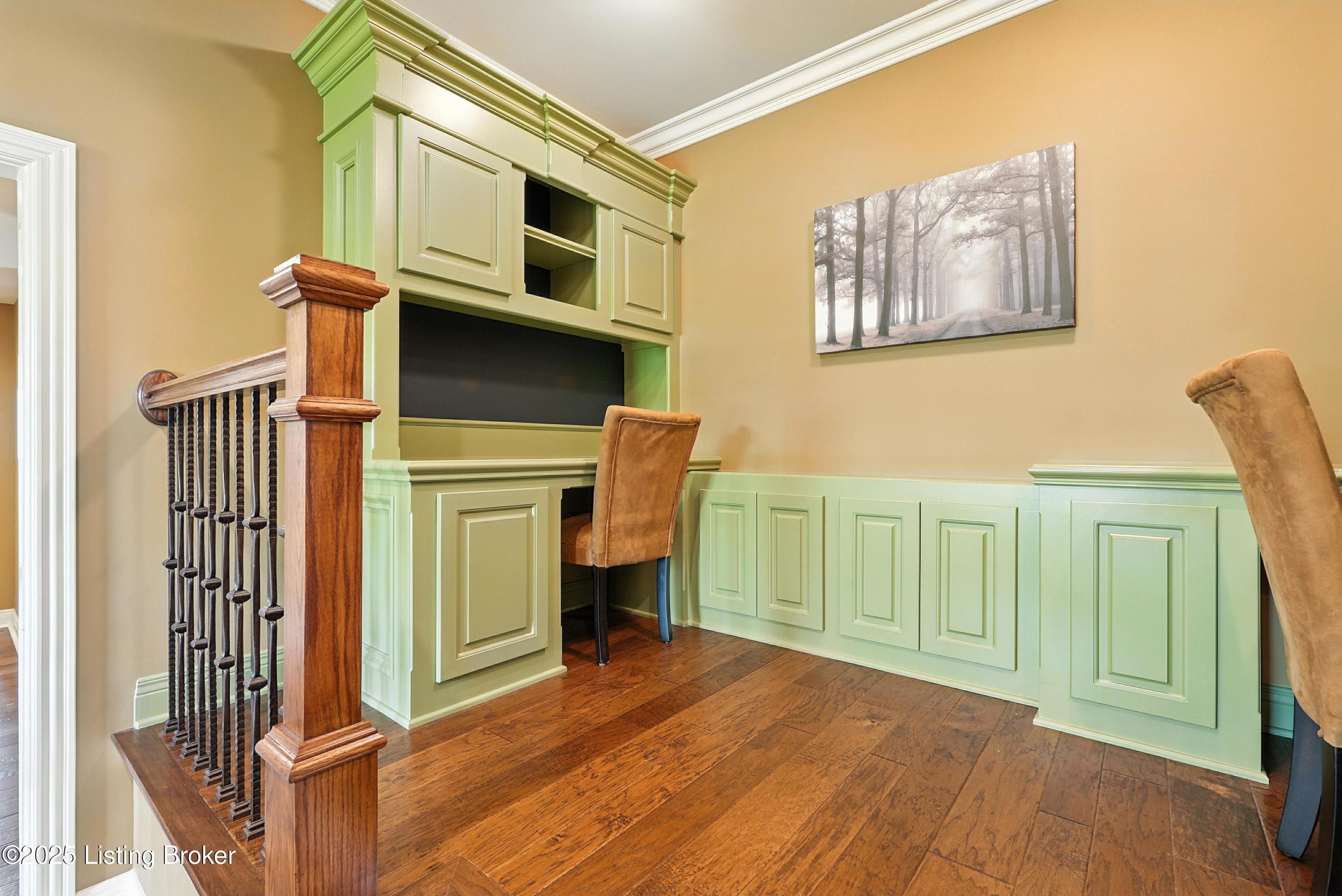 1302 Shakes View Ct