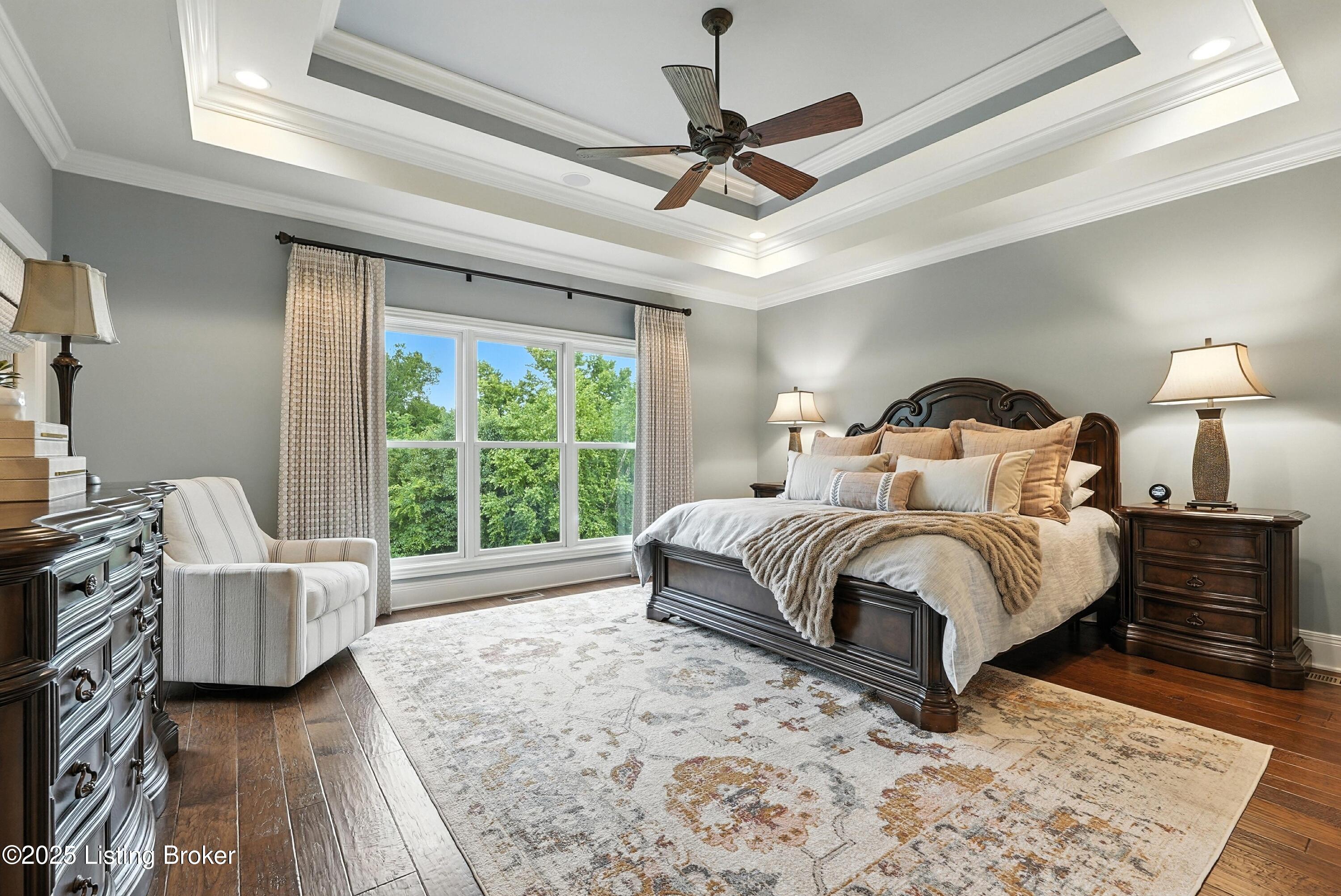 1302 Shakes View Ct
