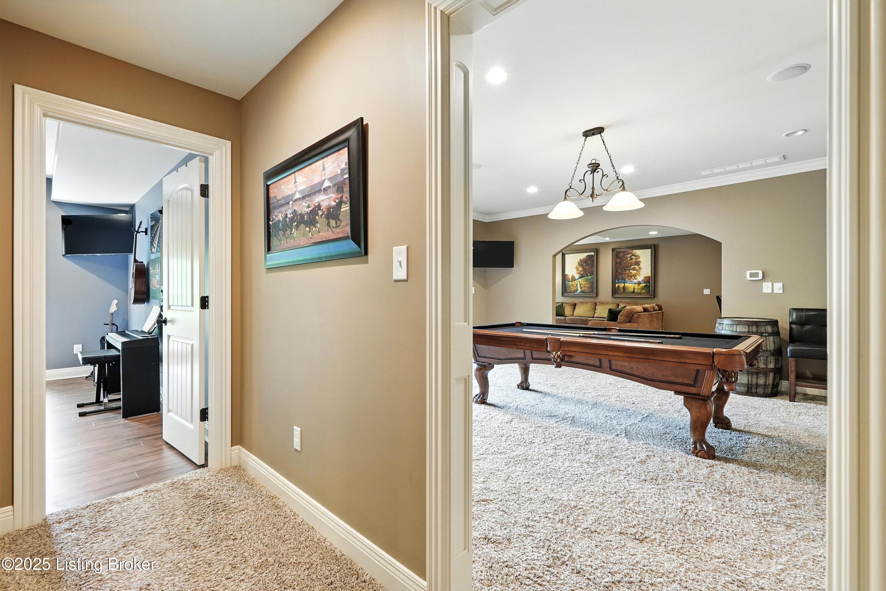 1302 Shakes View Ct