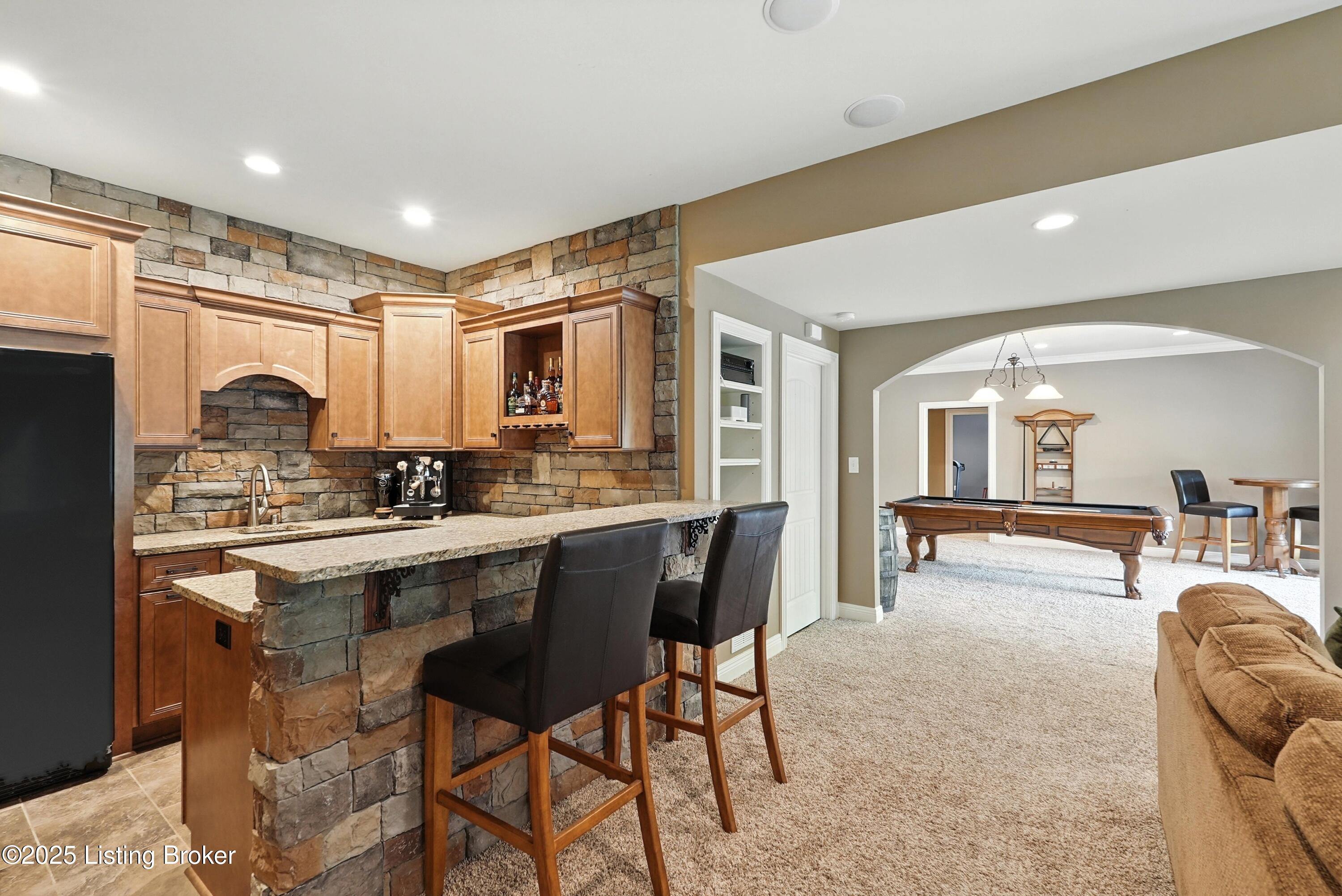 1302 Shakes View Ct