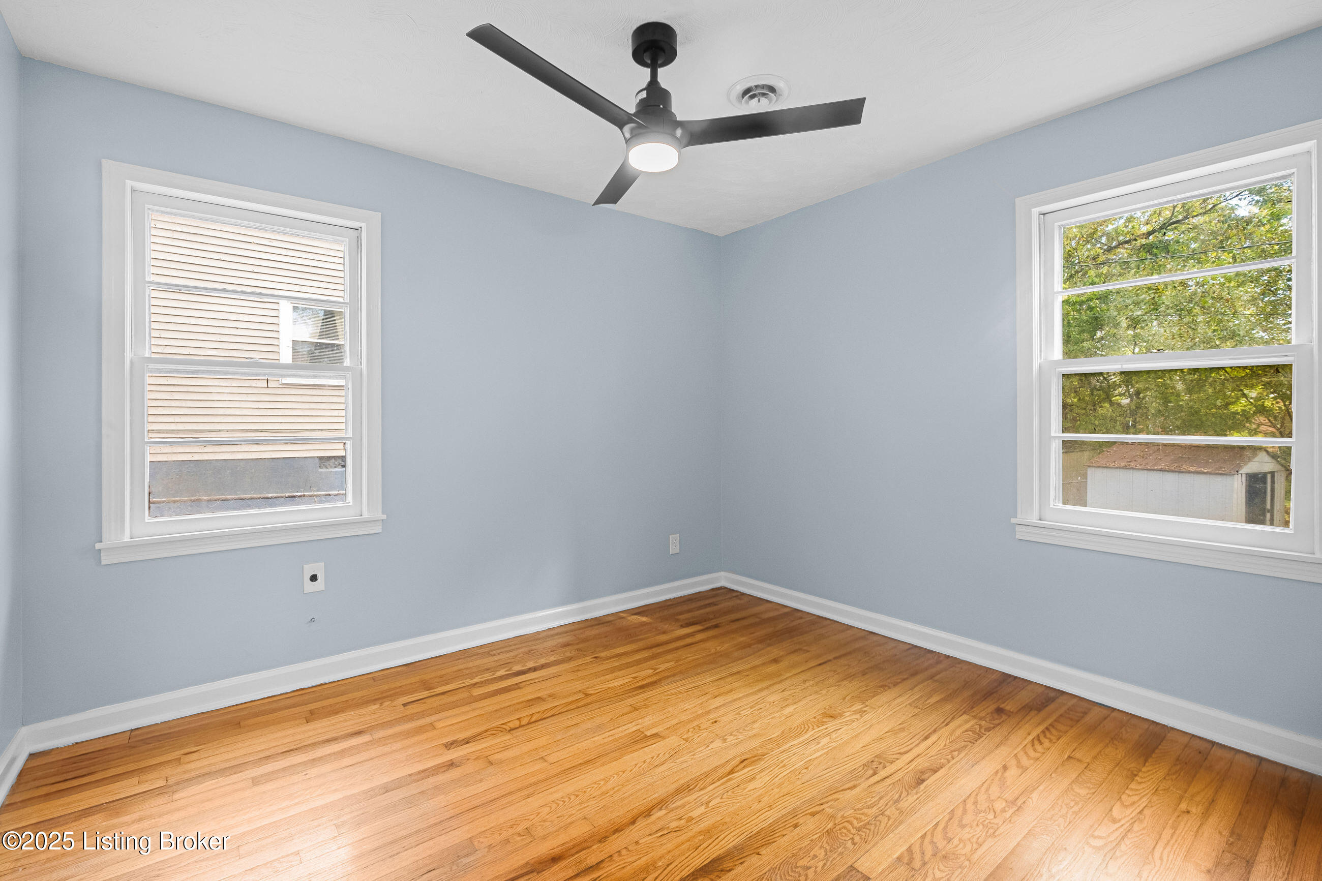 403 Village Dr
