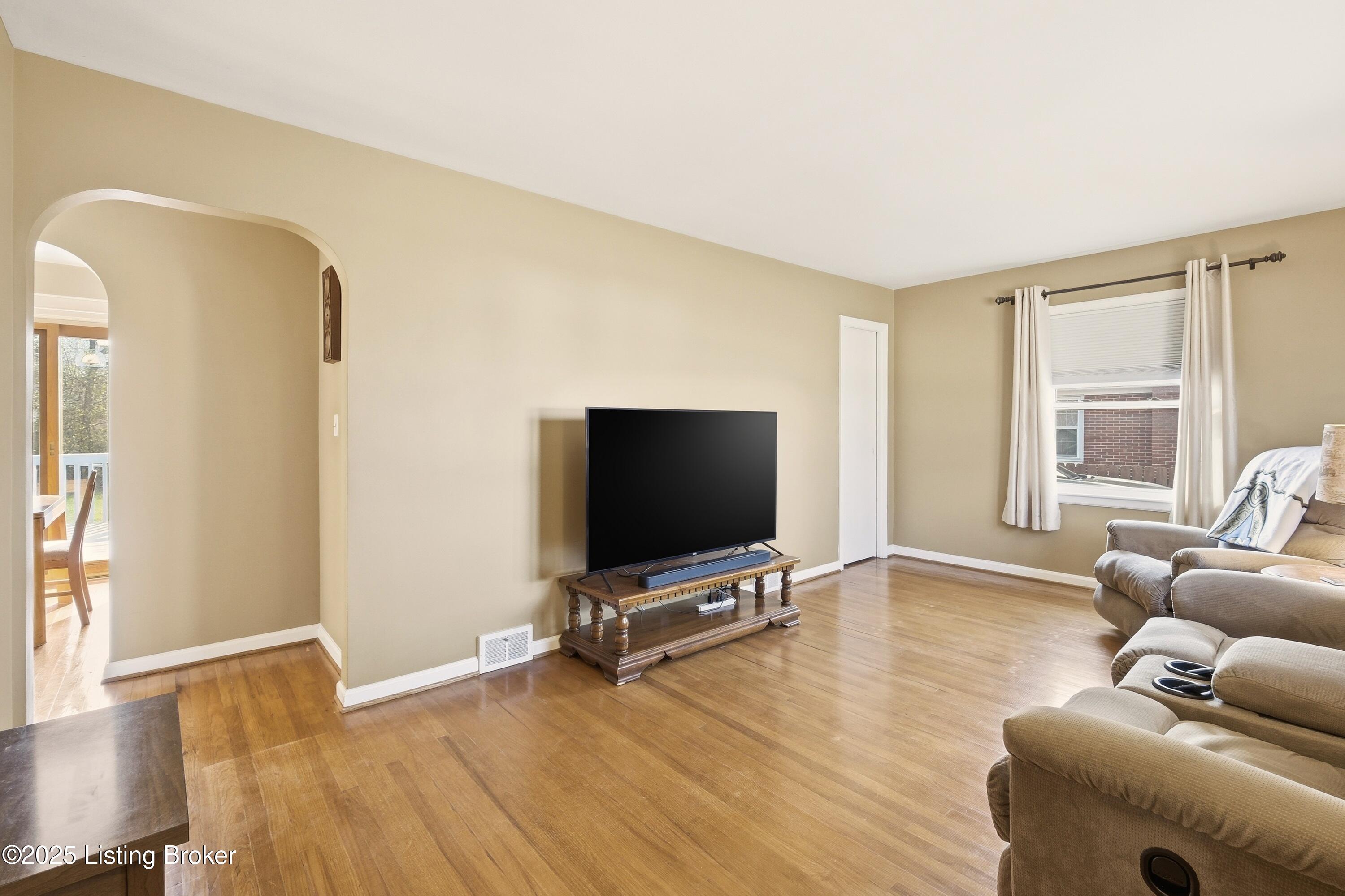 8808 Michael Edward Dr