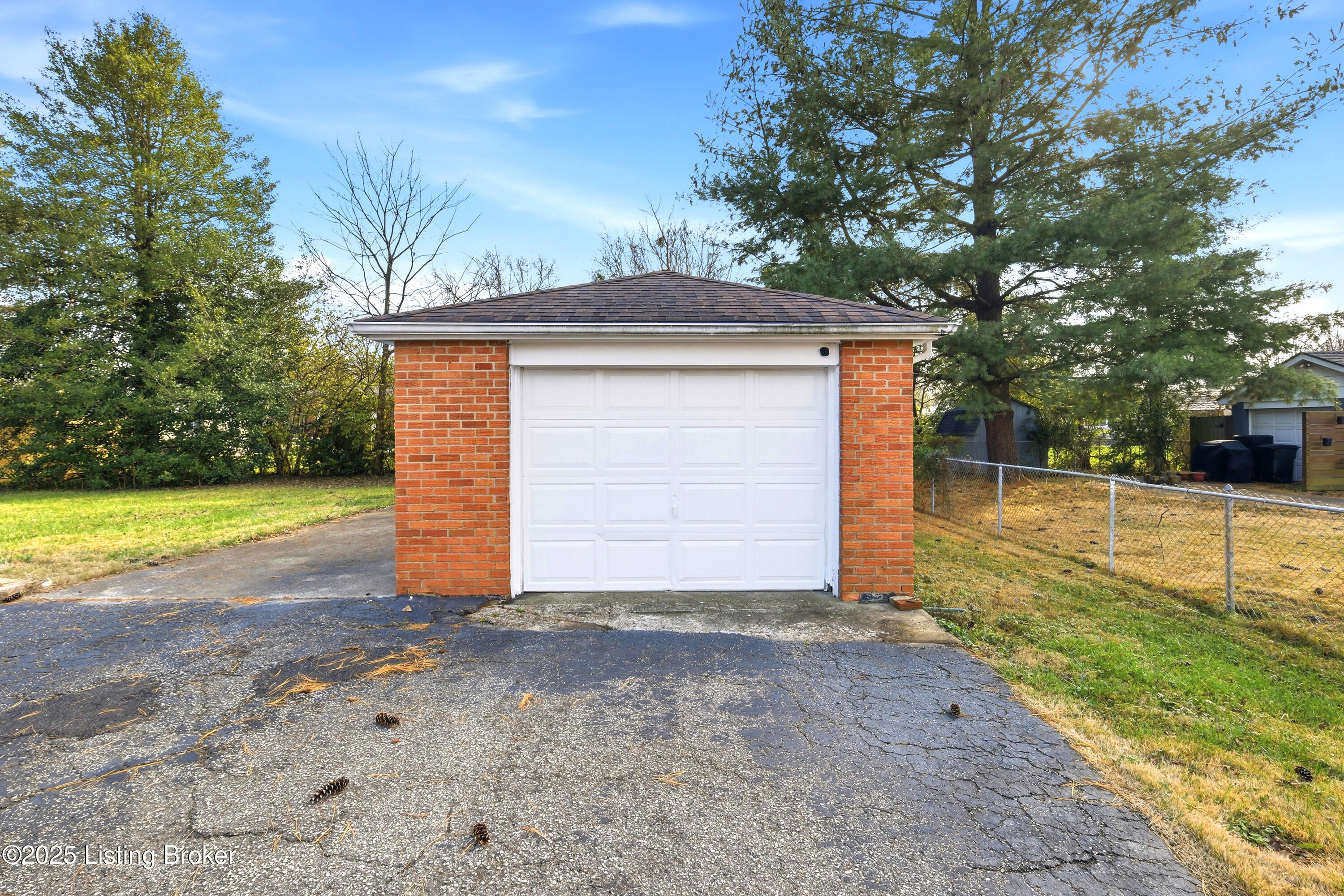 8808 Michael Edward Dr