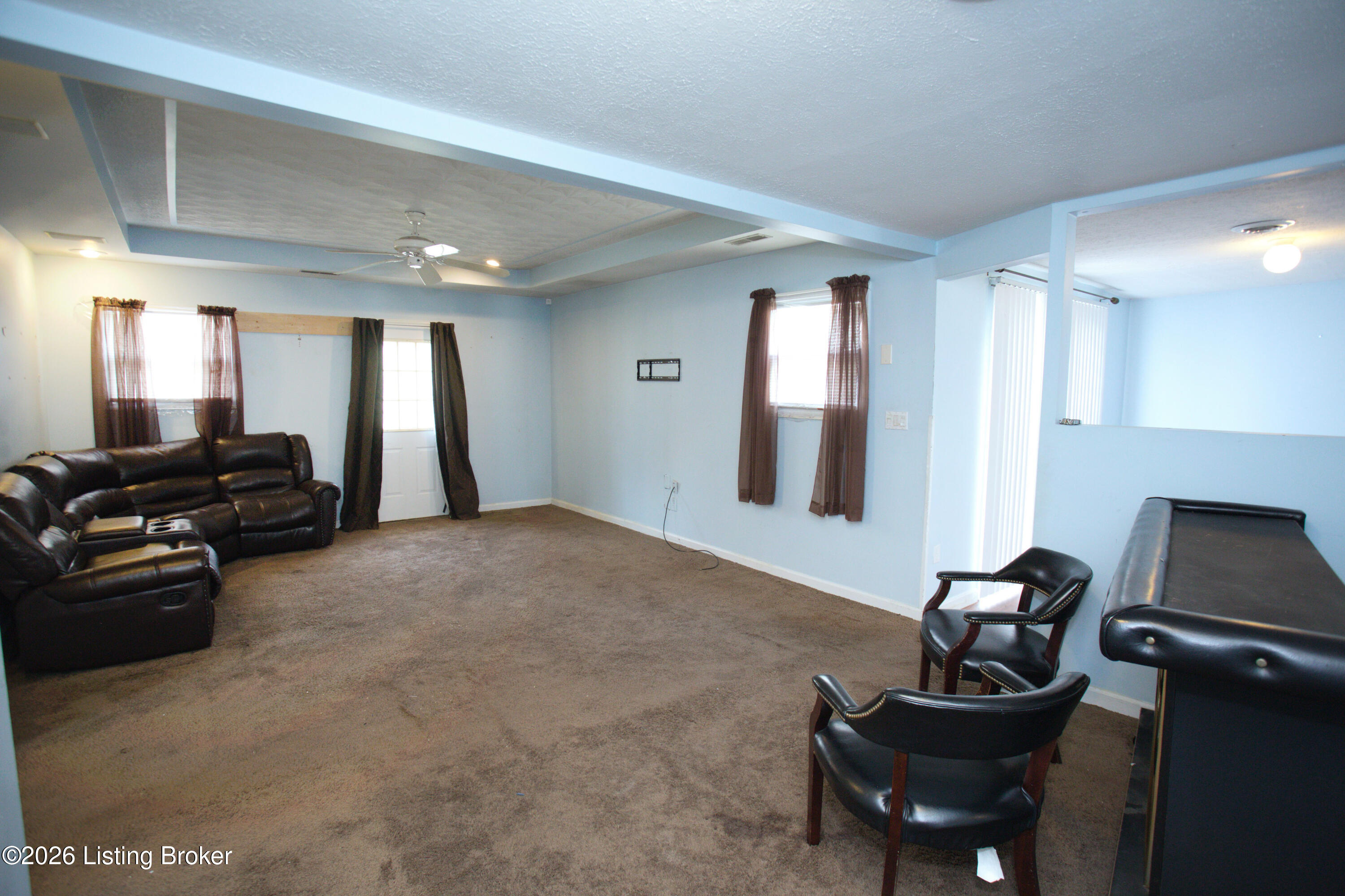 4811 Andalusia Ln